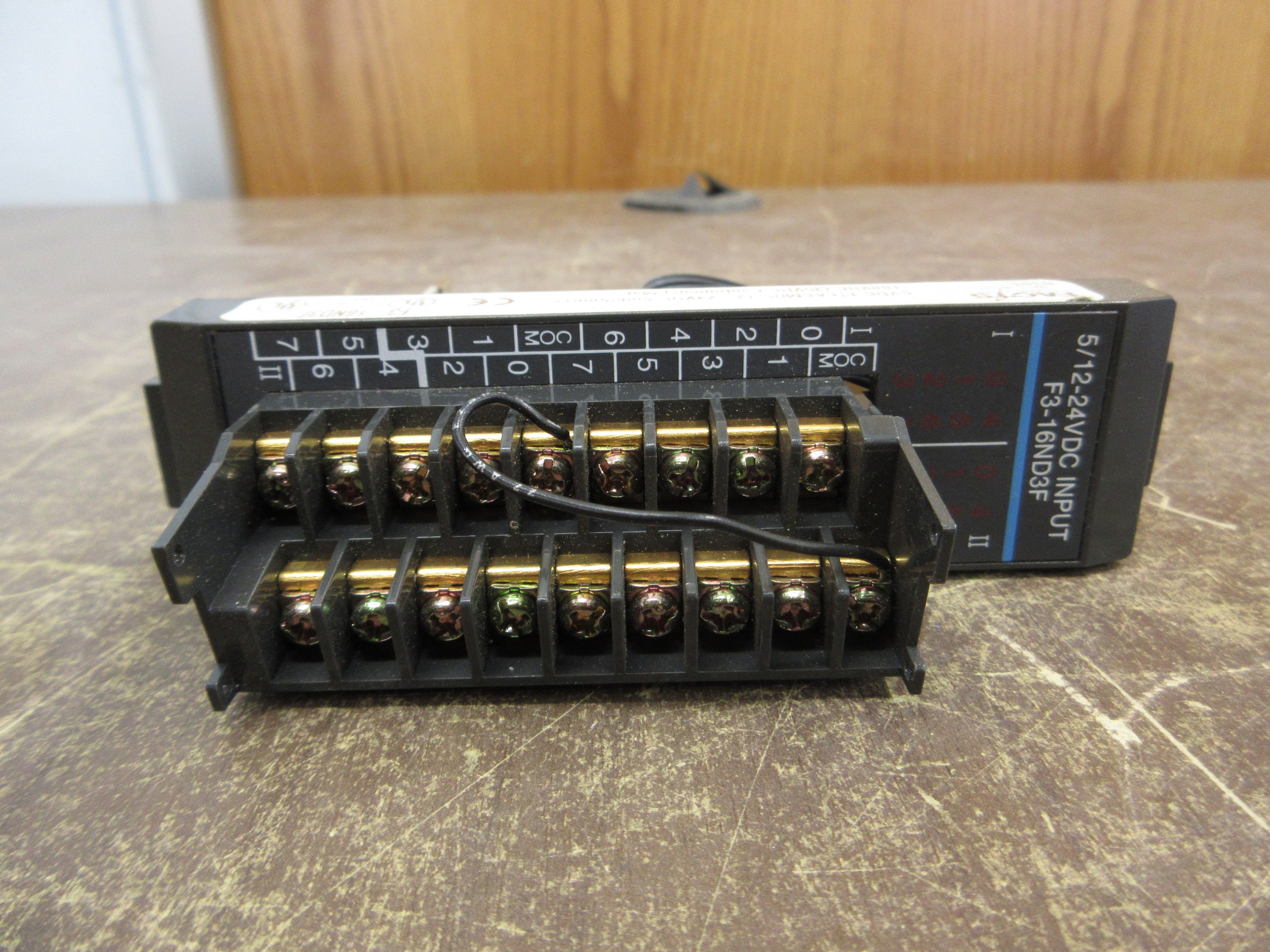 Facts Engineering Sink/Source Input Module F3-16ND3F 12-24VDC Used