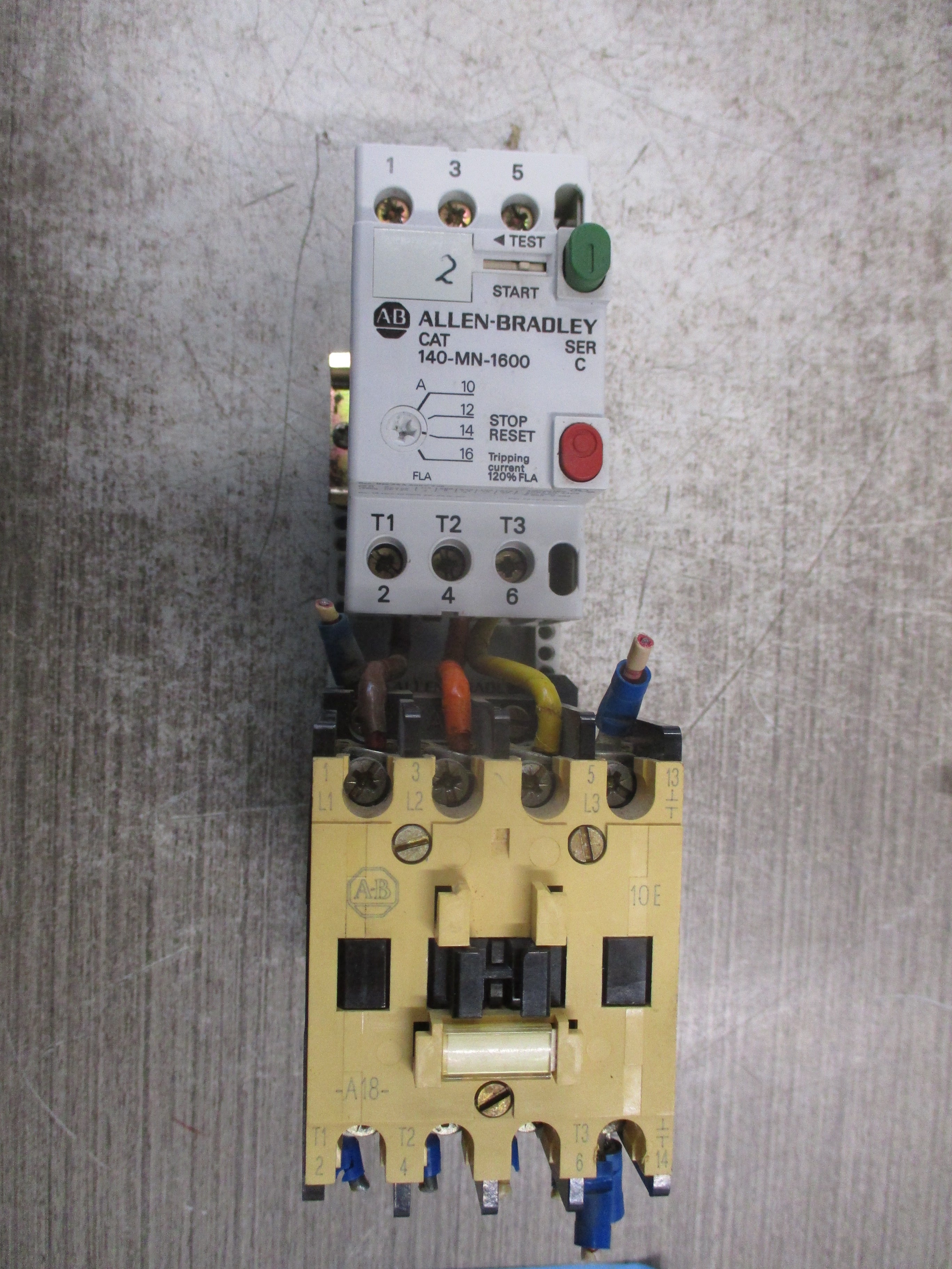Allen-Bradley Starter 100-A18ND3/140-MN-1600 120V Coil Trip: 10-16A W/Mount Used