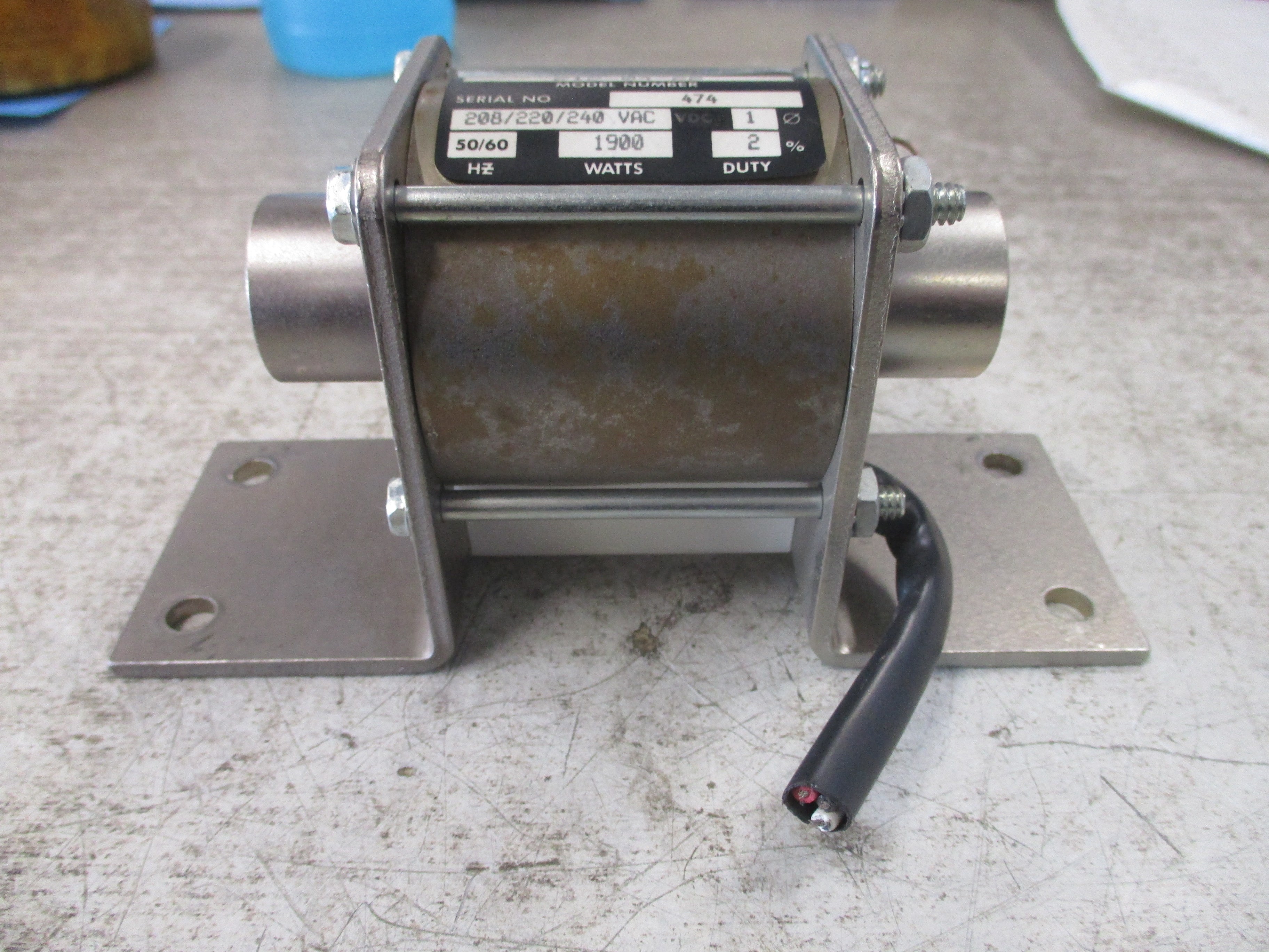 Innovex Linear Motor 212-04-22 208/220/240VAC 1Ph 50/60Hz 1900W Used