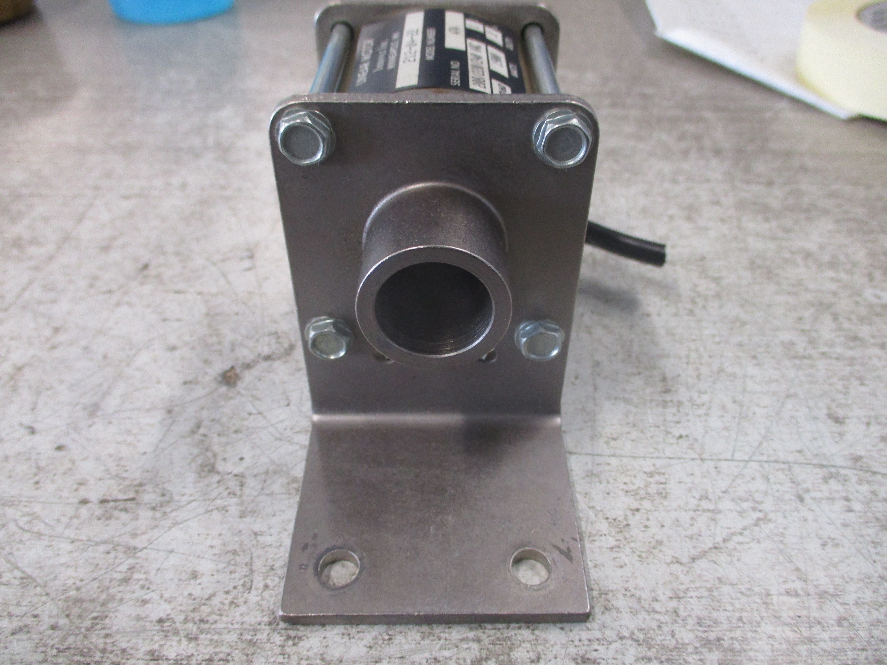 Innovex Linear Motor 212-04-22 208/220/240VAC 1Ph 50/60Hz 1900W Used