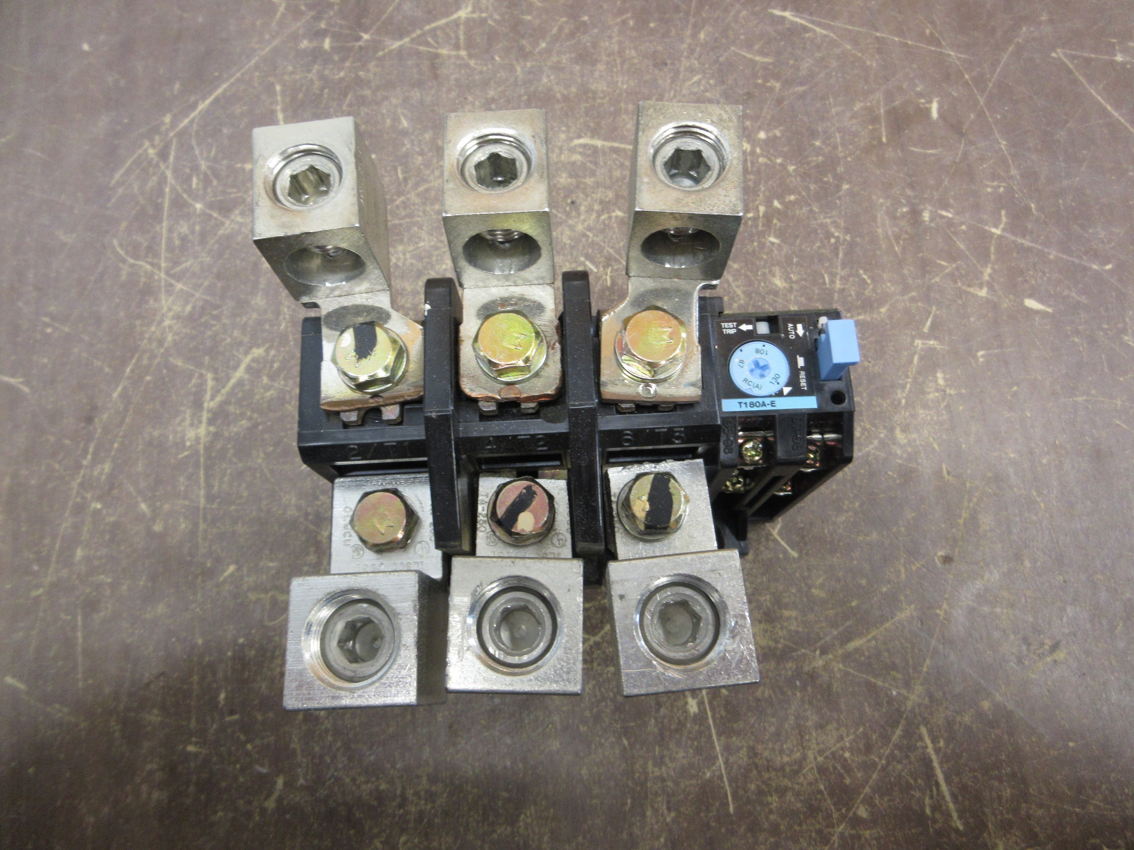 Toshiba Solid State Overload T180A-E Trip: 87-130A 600V 3P Used