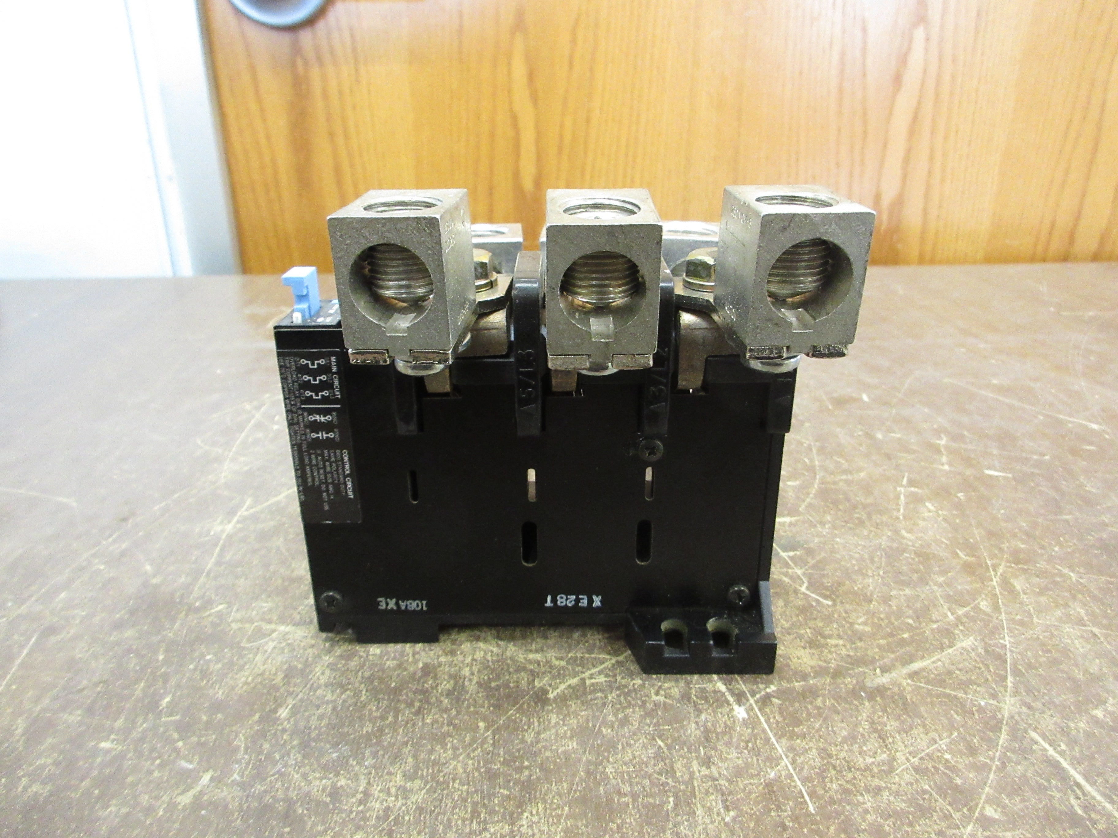 Toshiba Solid State Overload T180A-E Trip: 87-130A 600V 3P Used