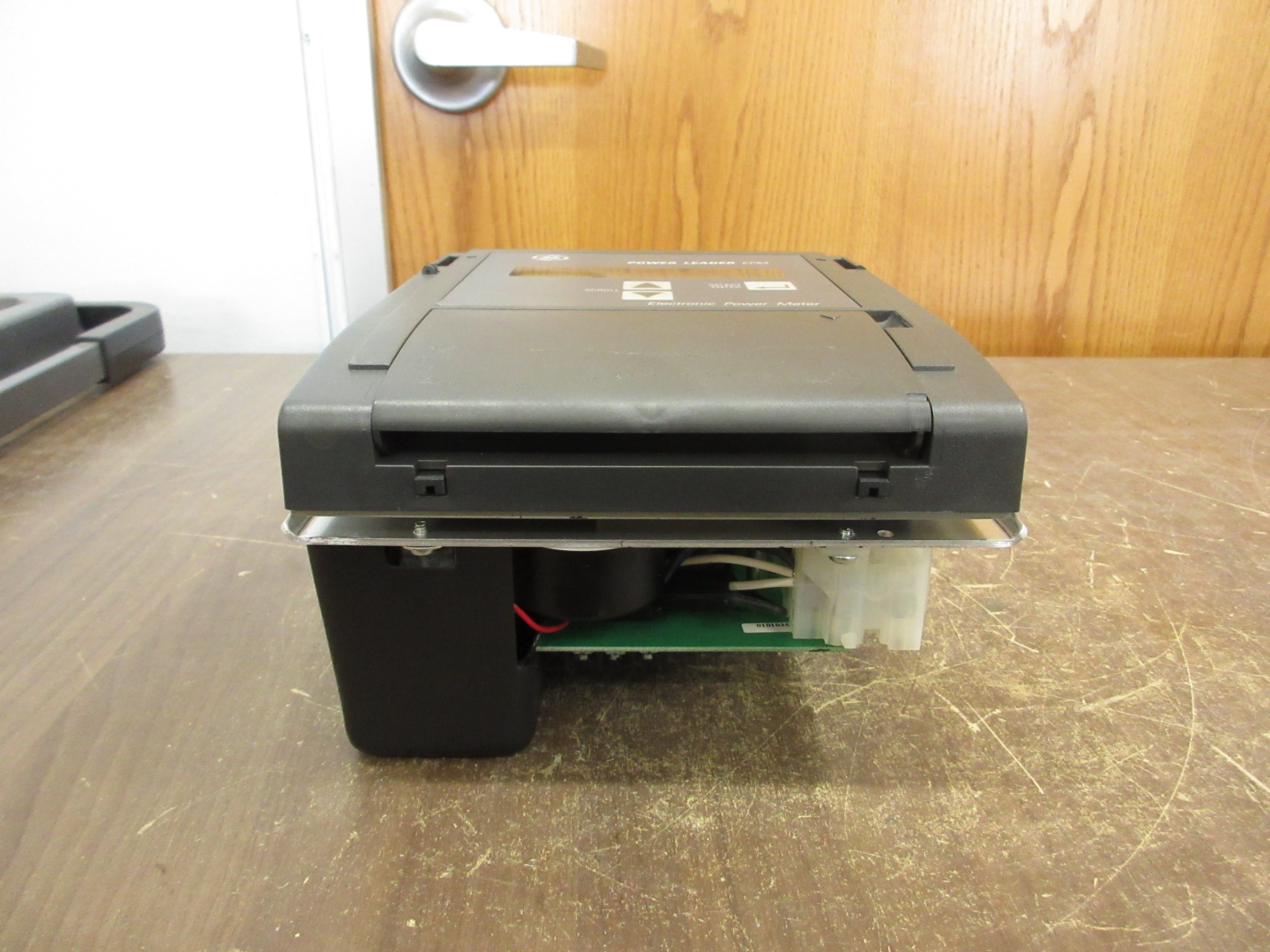 GE Panel Mount Power Leader EPM PLE3PNLFG02 480V 50/60Hz 10A Used