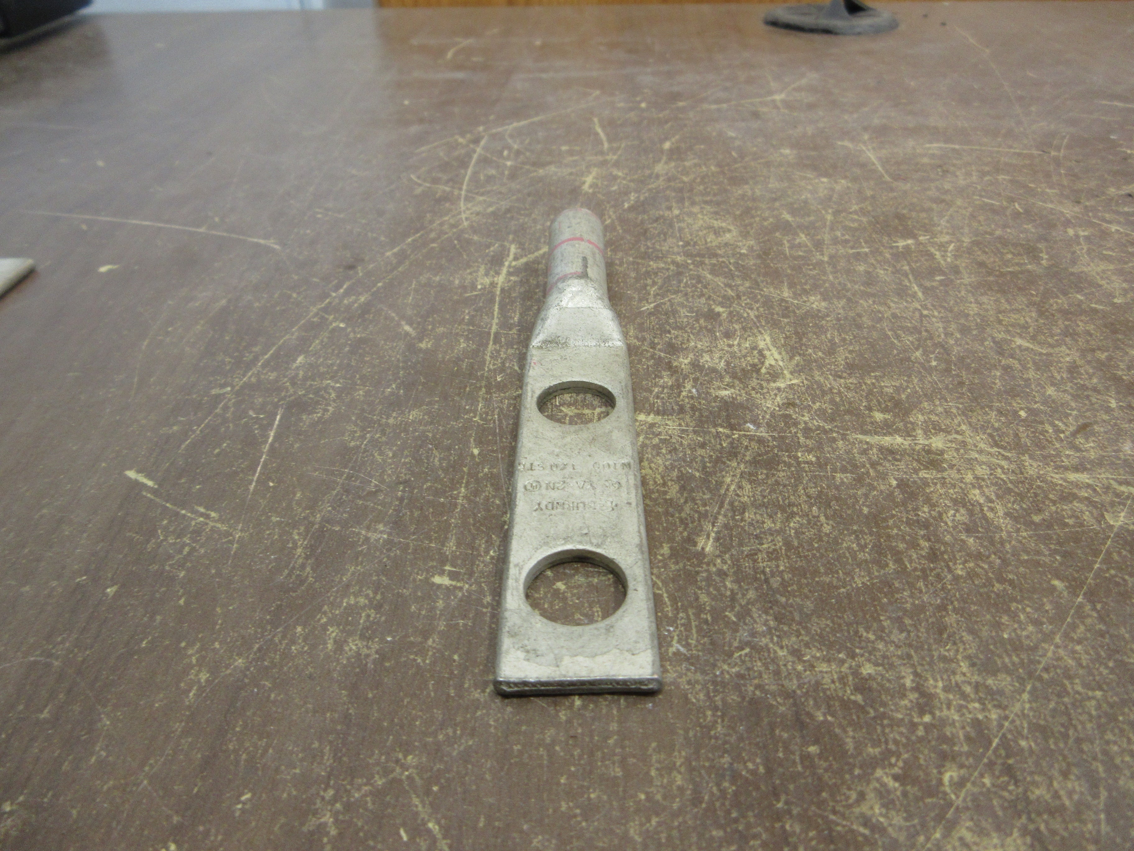 Burndy Crimp Lug YA-2N N100 1/0 STR 2-Hole *Lot of 4* *No Box* New Surplus