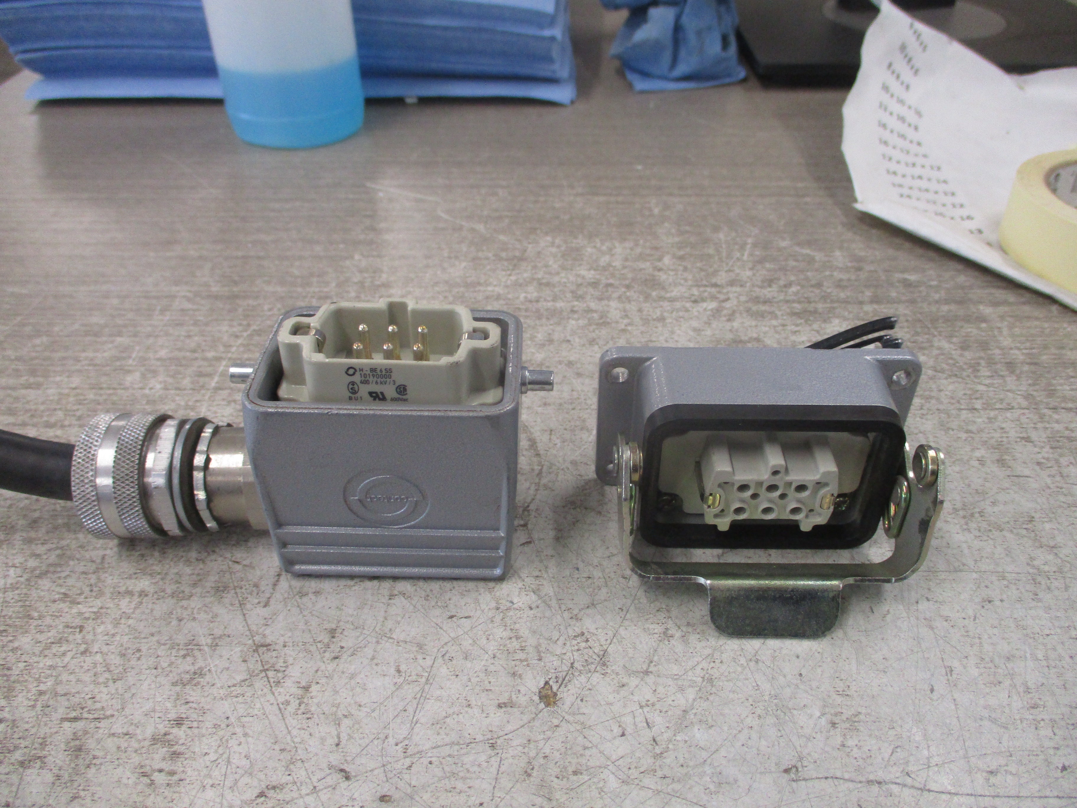 Phoenix Contact H-BE 6 SS Plug & Connector Set 10190000 6-Pin 600V Used