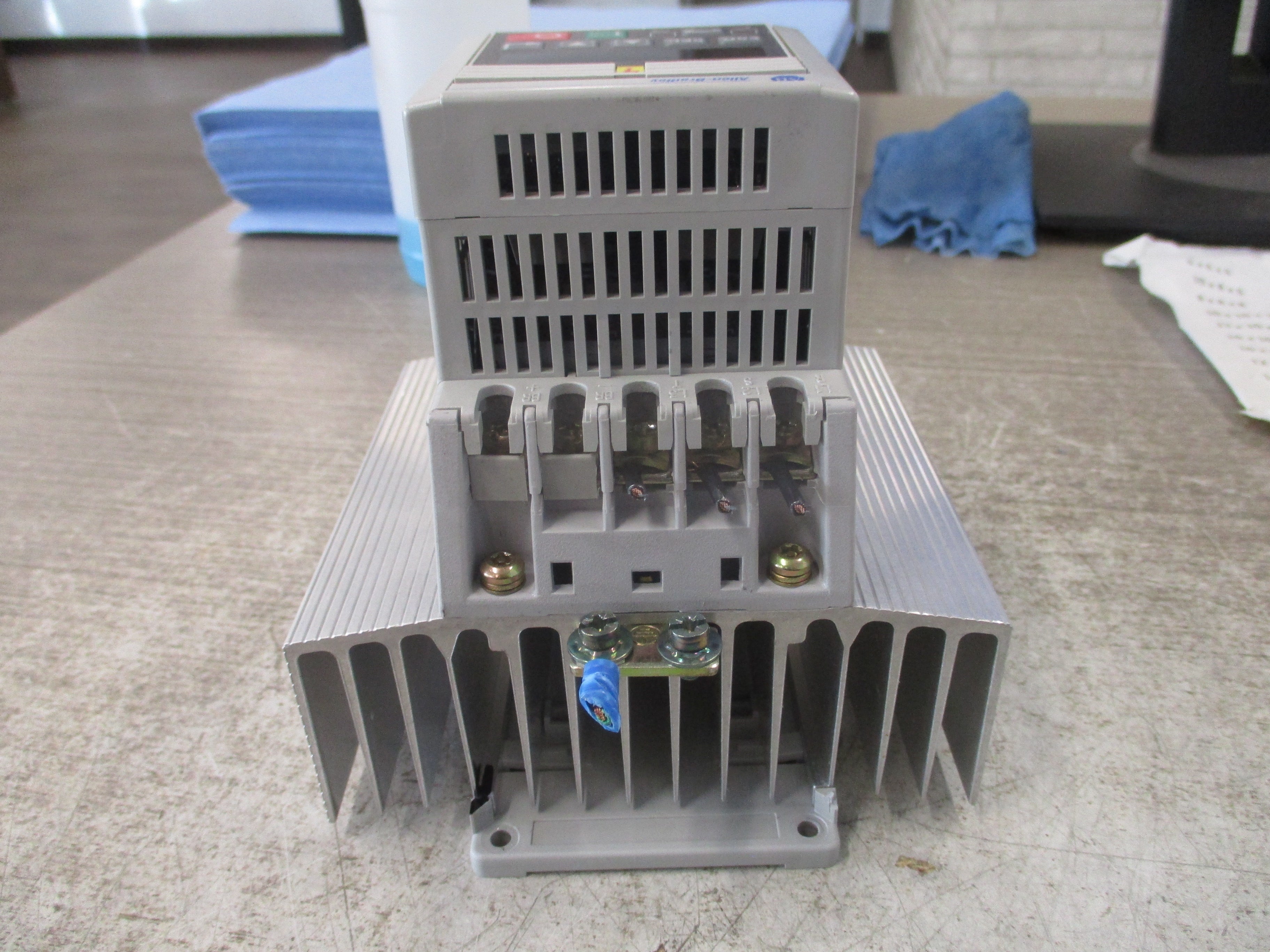 Allen-Bradley Analog S.F. AC Drive 160-BA06NSF1 Ser. B 3HP 3Ph