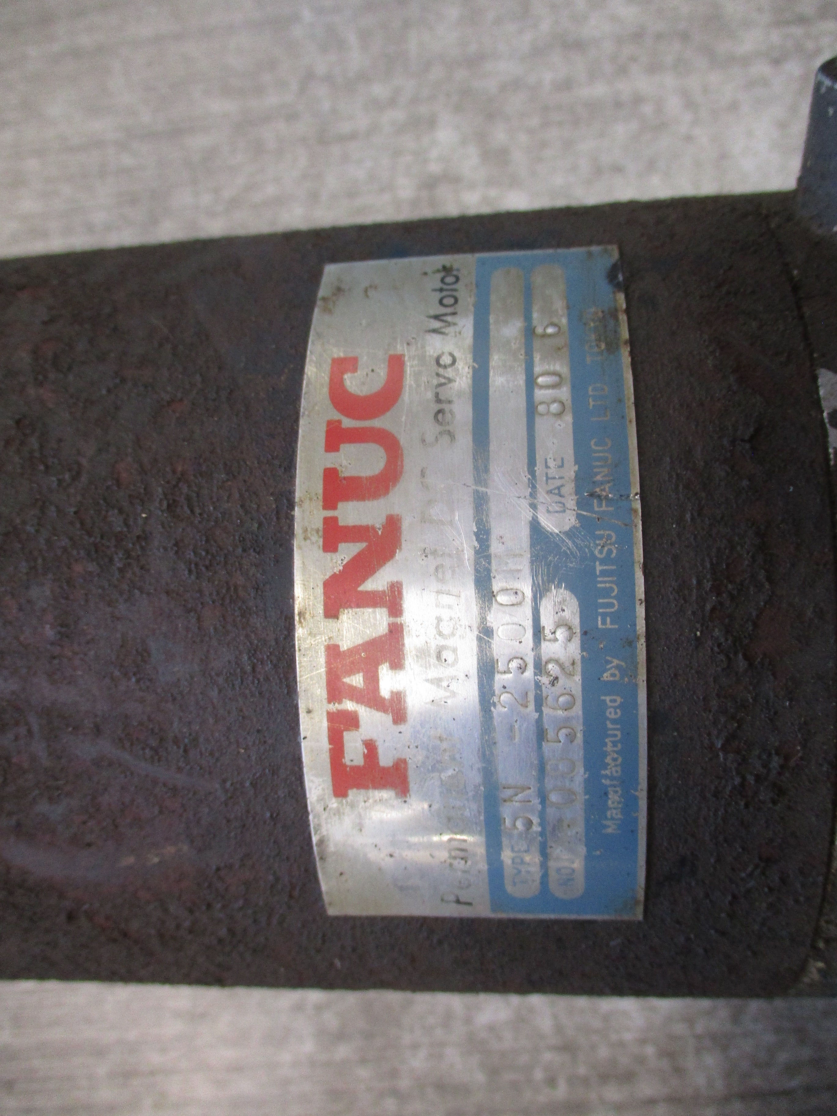 Fanuc DC Servo Motor 5N-2500M Used