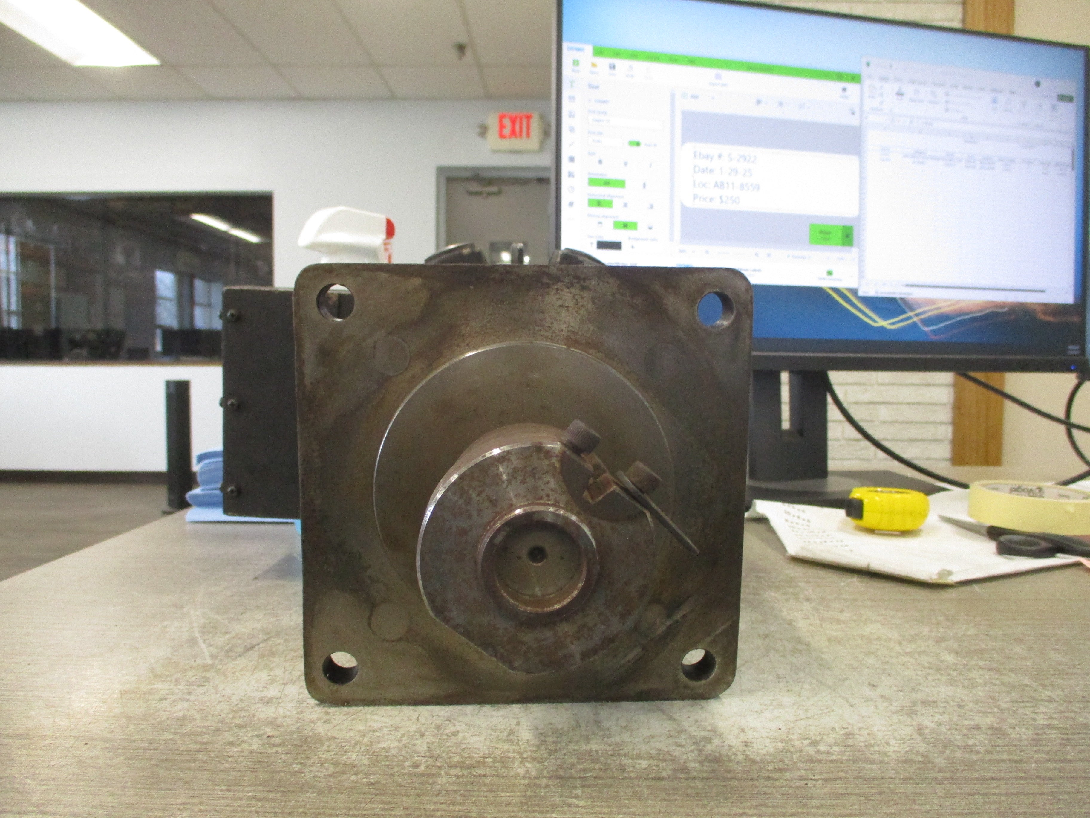 Gettys-Fanuc Model 10 DC Servo Motor A06B-0601-B 12Nm 1500RPM 92VDC 24A Used