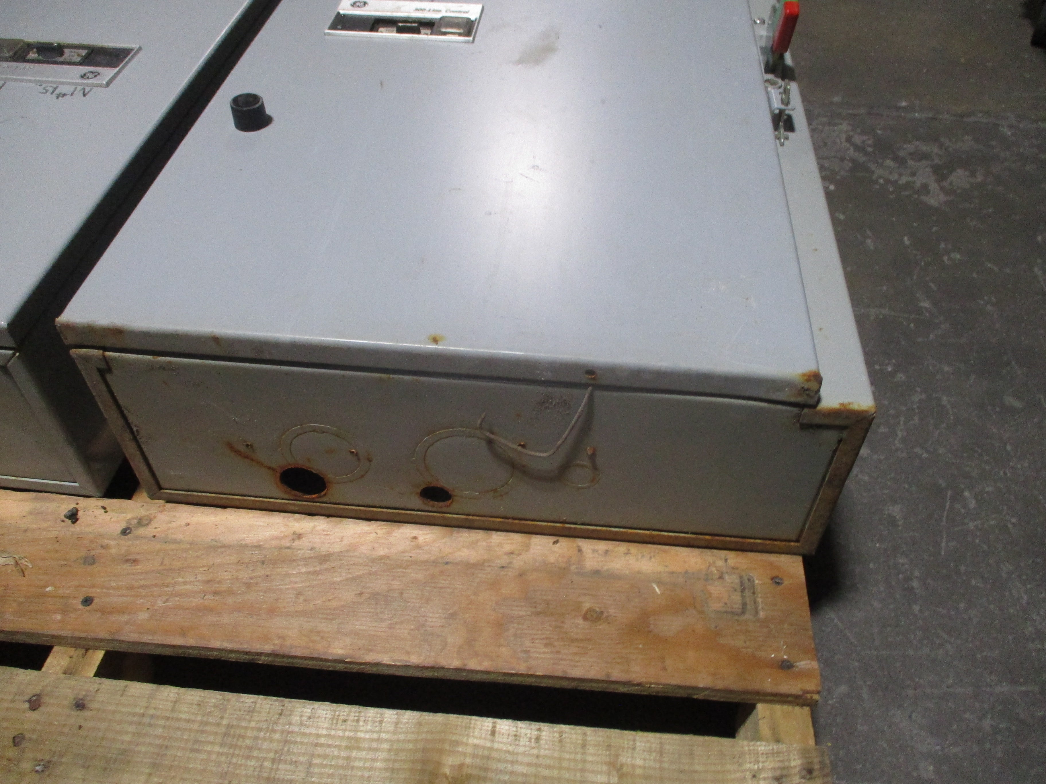 GE Non-Fusible Size 3 Combination CR308E1041AAATDB 115-120V Coil 90A 600V Used