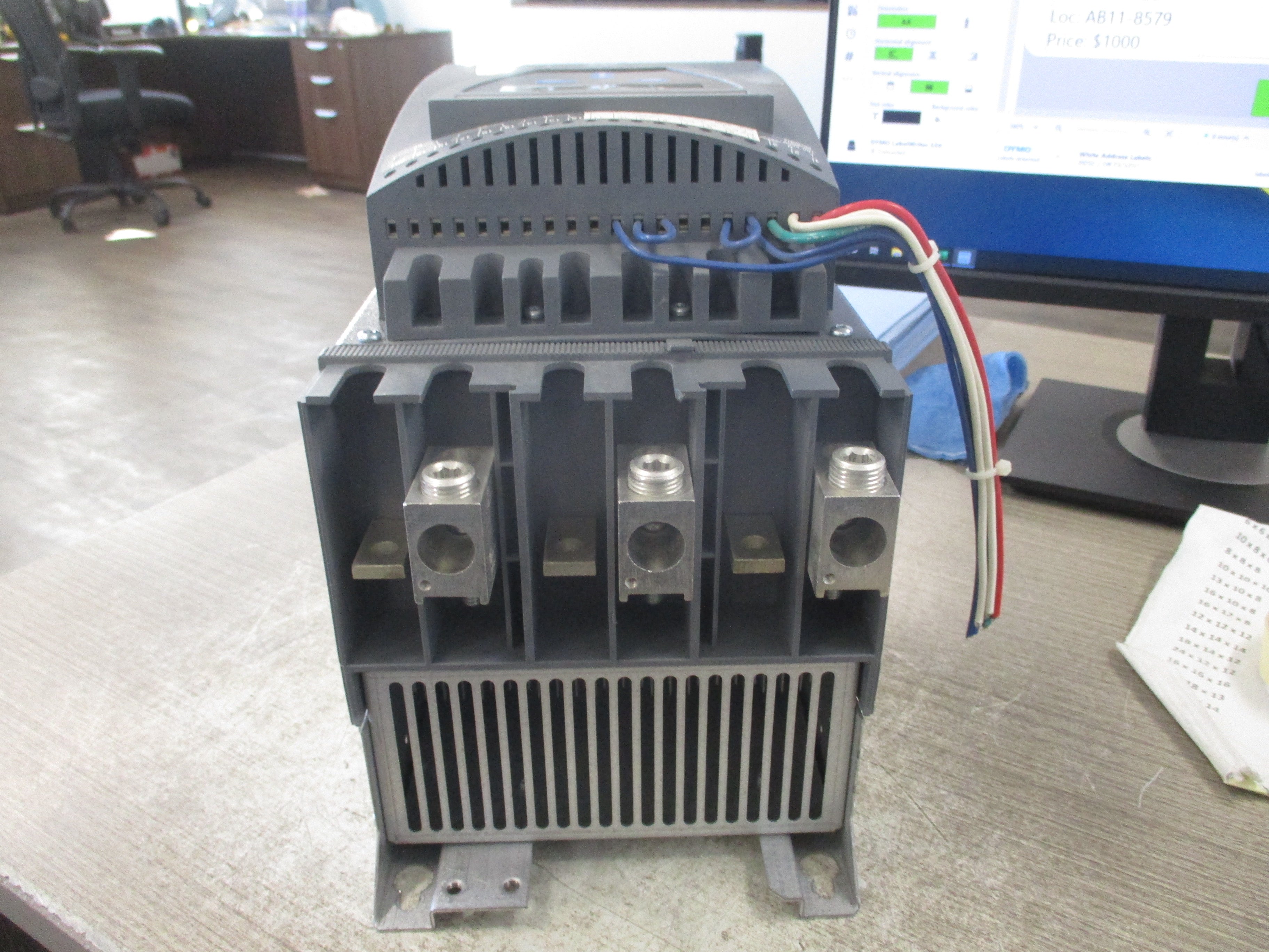 Dana Wix Air Filter 46522 *Some Shelfwear* New Surplus