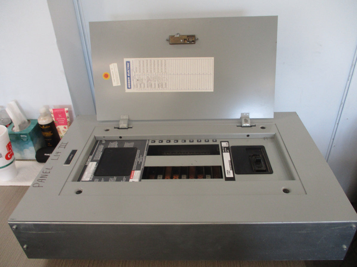 Siemens Main Breaker Circuit Breaker Panel I1X18MC250A Type 1 Enclosure