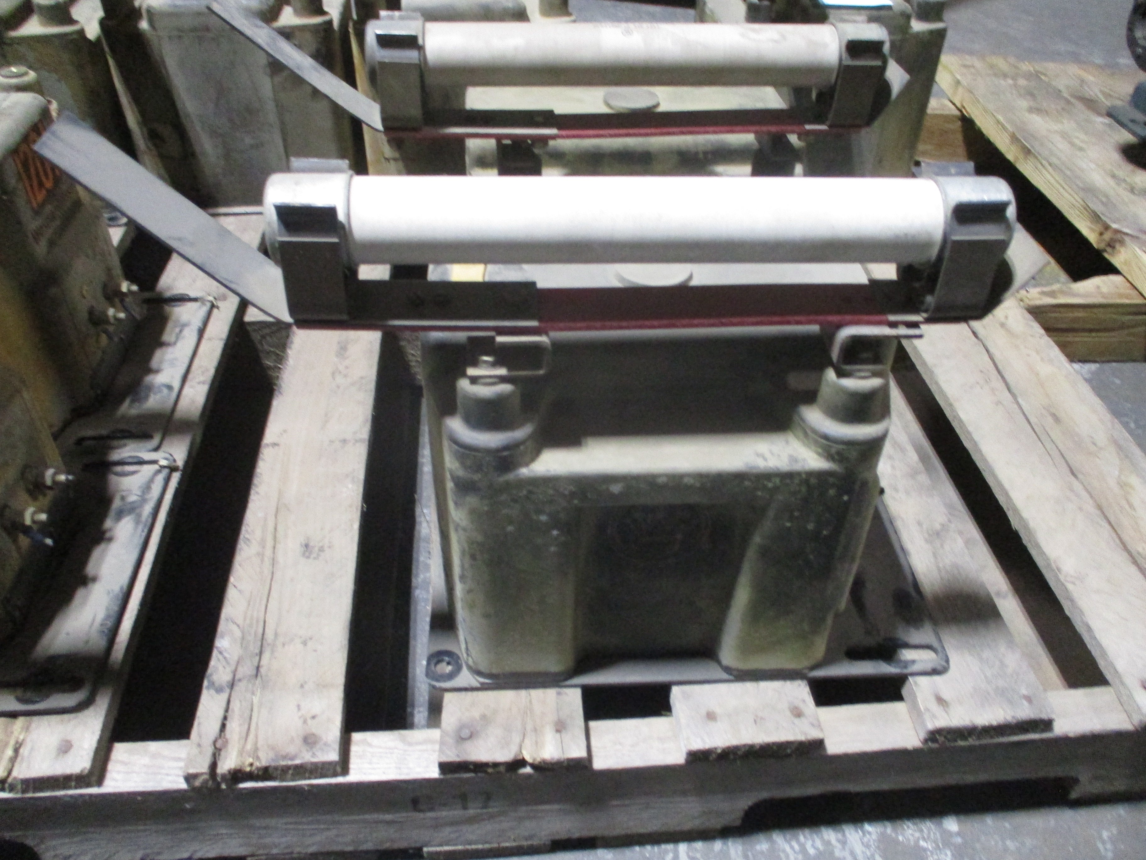 ABB Reversing Contactor A9-30-01 110-120V Coil (2) Aux Contacts Used