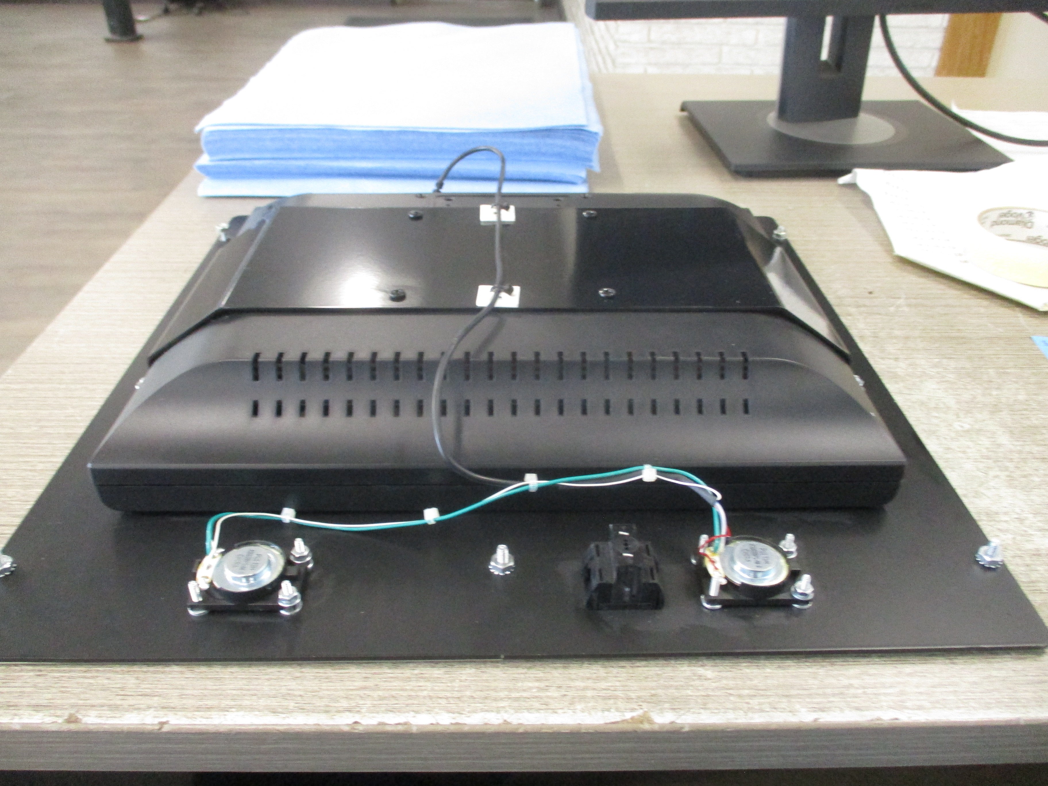 Advantech/LayerZero Panel PC PPC-1503-270-RE-1R Rev. 1.20 W/Front Enclosure Used