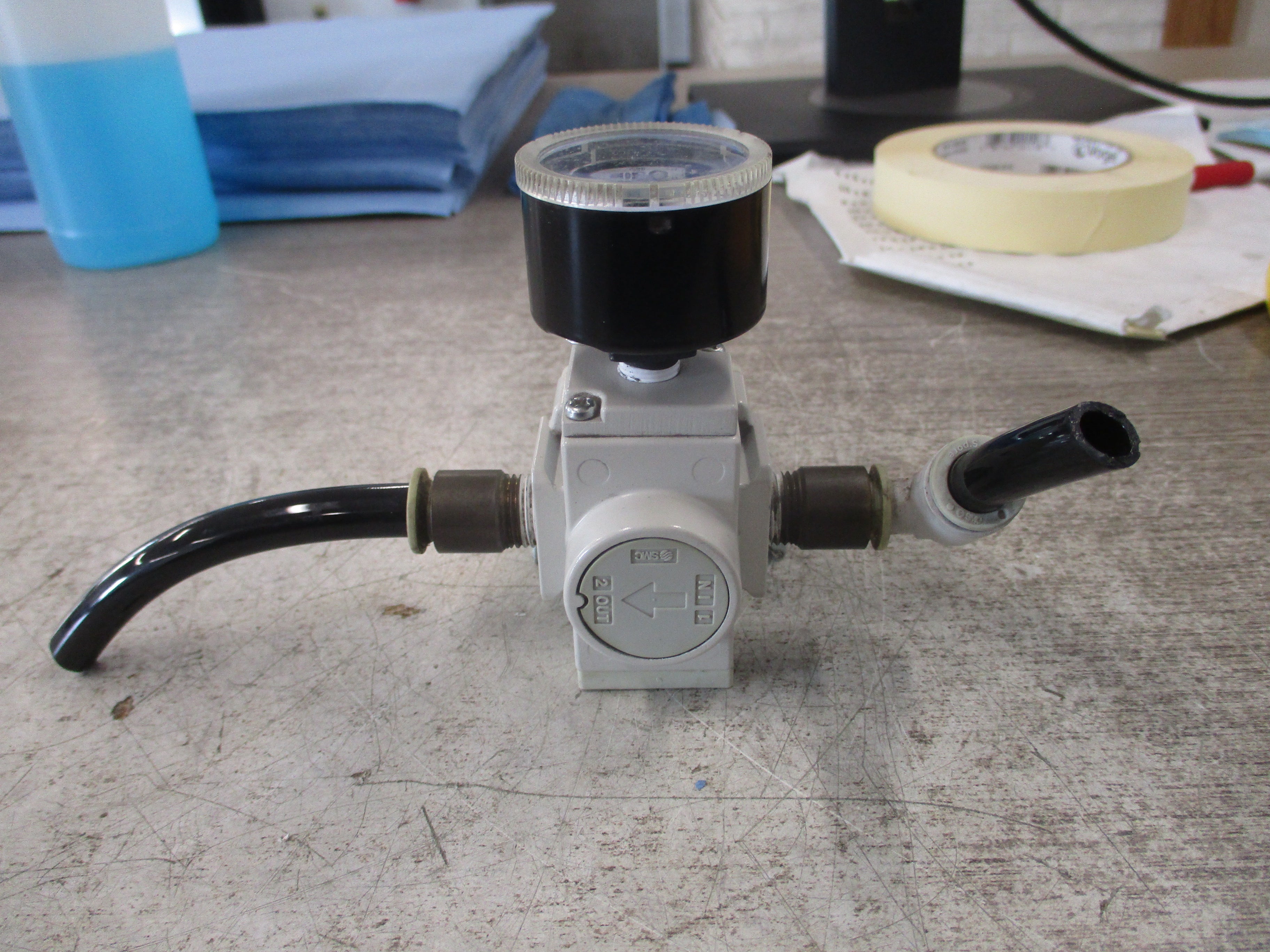SMC Pressure Regulator AR20K-02BG-B Range: 0.05-0.85MPa Used