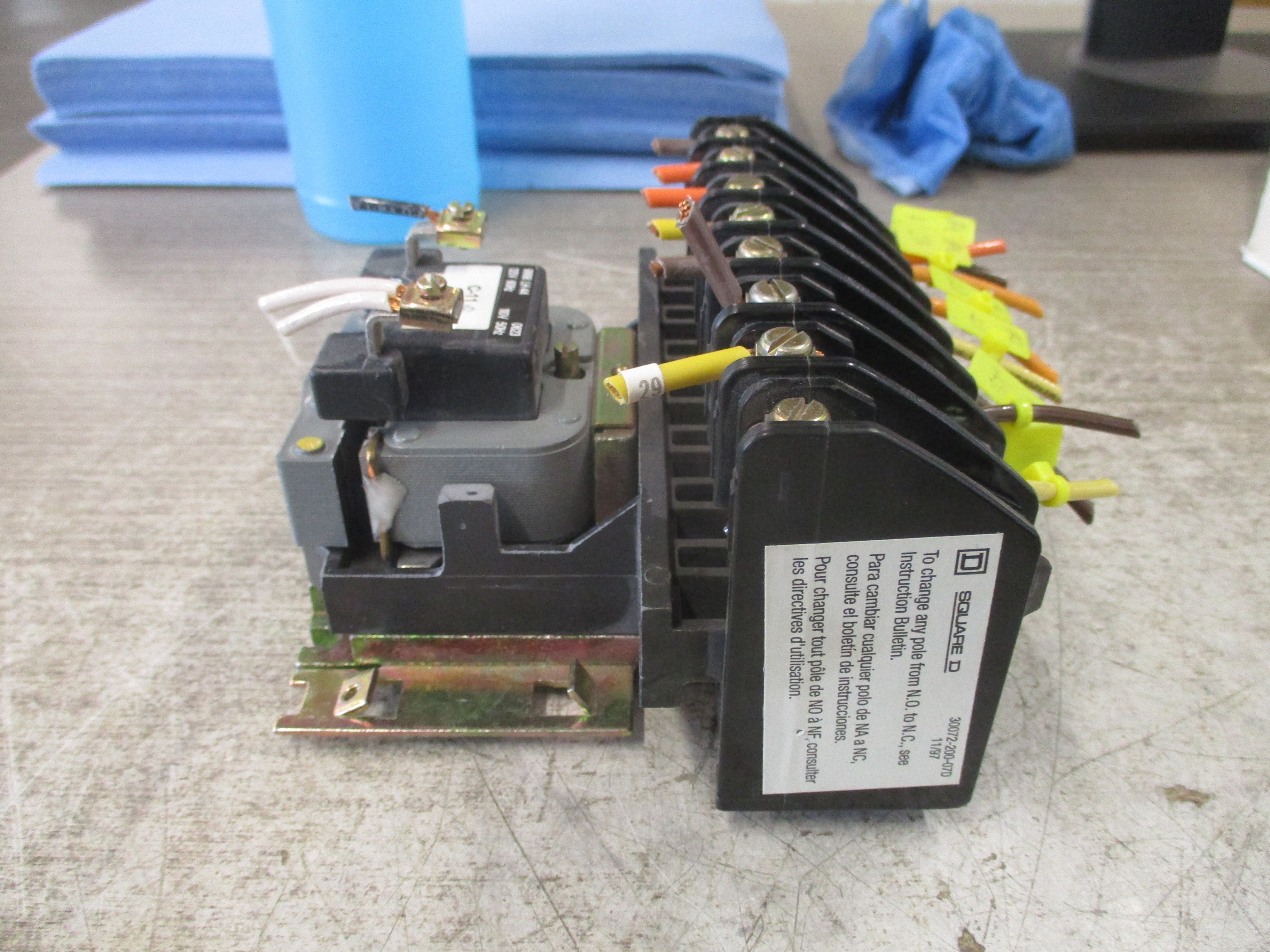 Square D Lighting Contactor 8903 L008 Ser. C 120V Coil 20A 600V Used