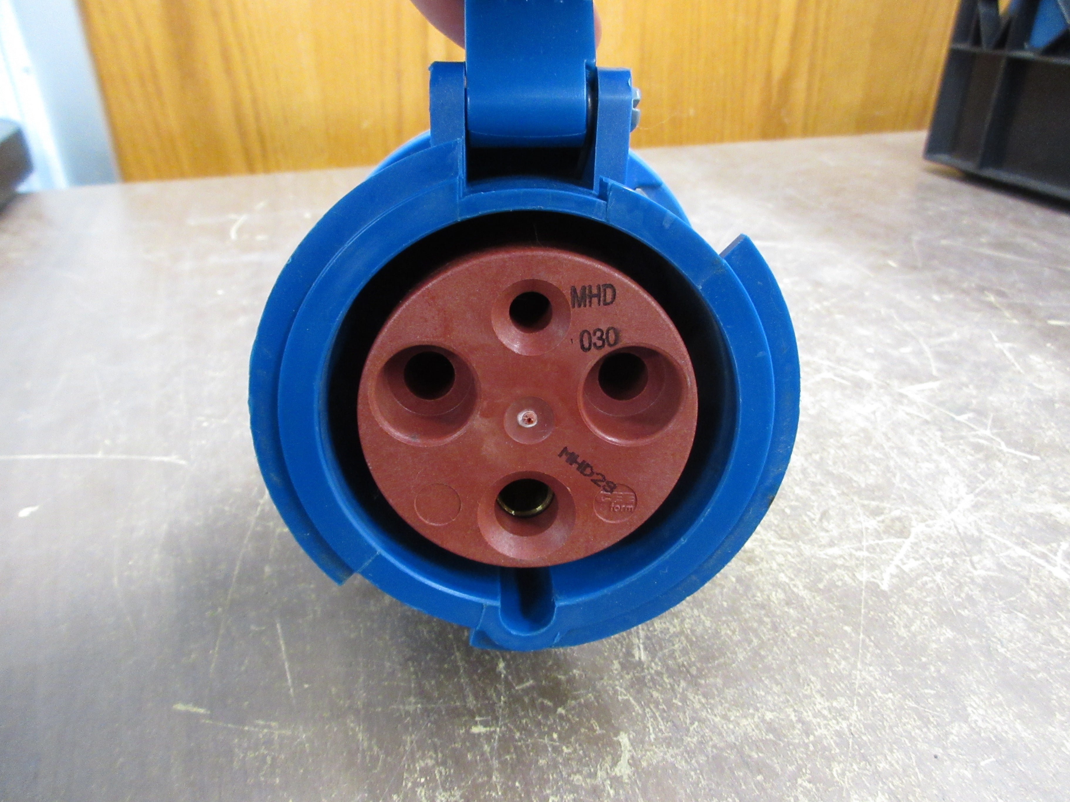 Mennekes Connector ME360C6 60A 250V 3W Used