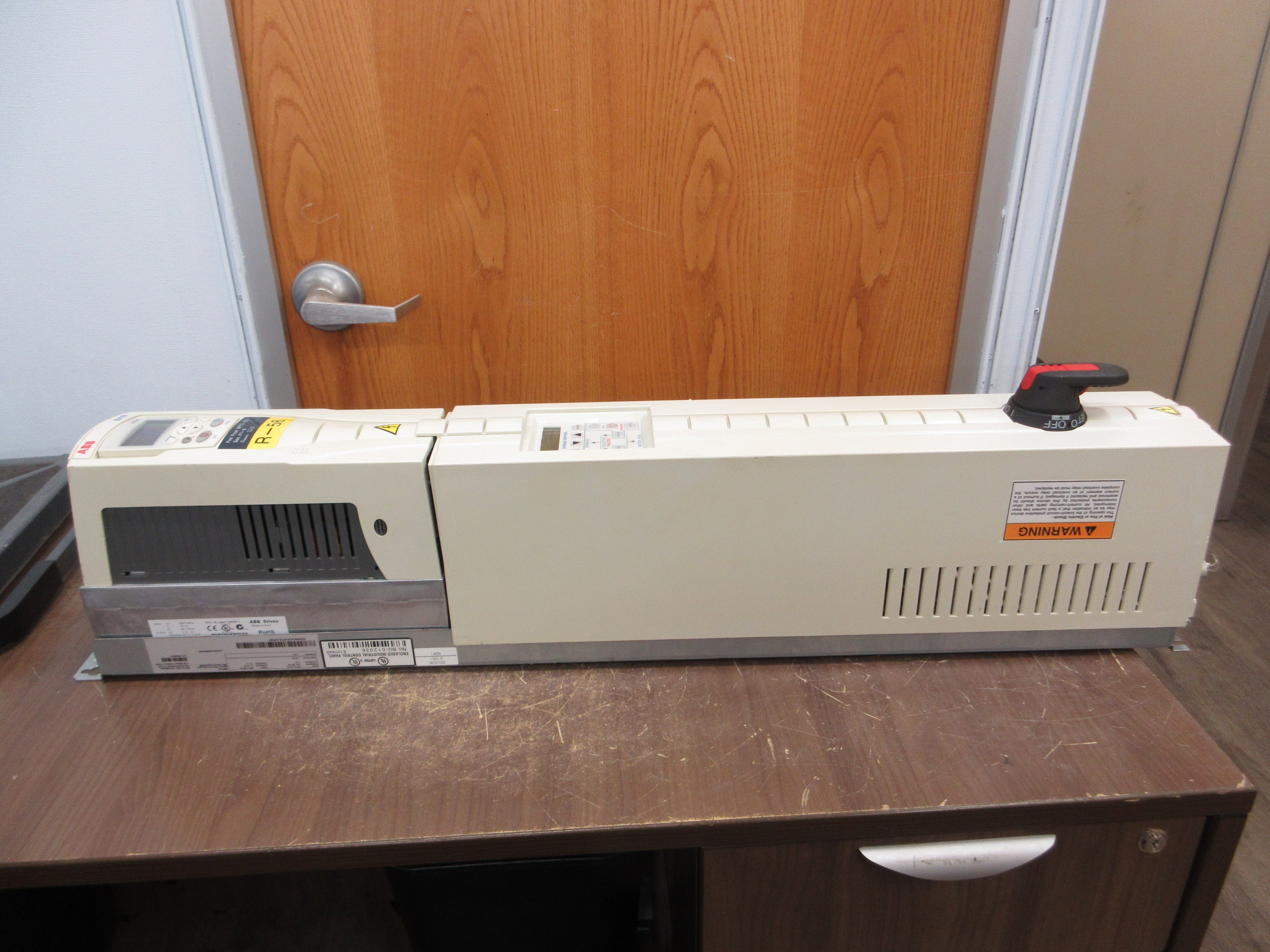 ABB ACH550 AC Drive w/ Bypass ACH550-VCR-017A-2+F267 5HP 3Ph w/ Keypad Used