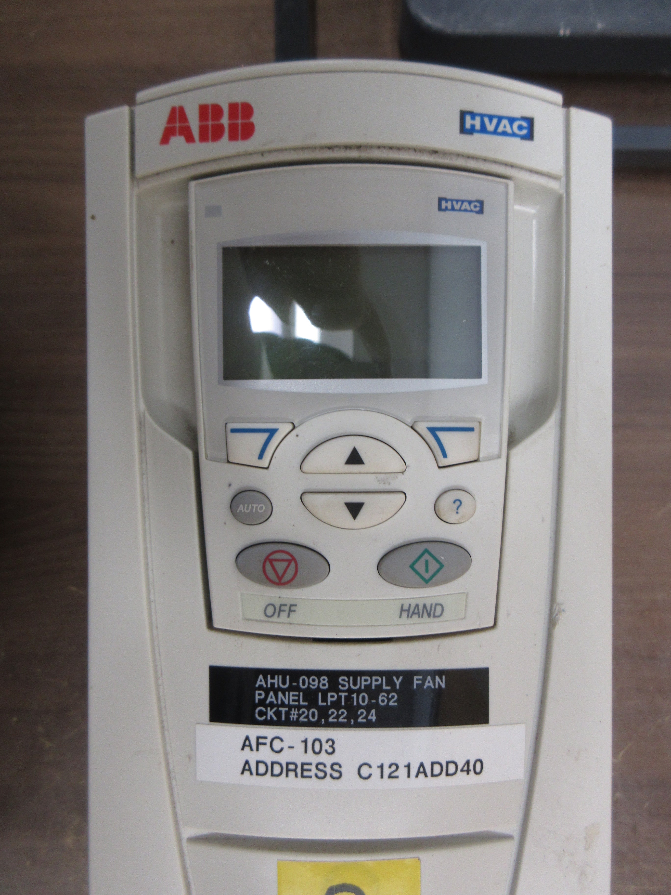 ABB ACH550 AC Drive w/ Bypass ACH550-VCR-024A-2+F267 7.5HP 3Ph w/ Keypad