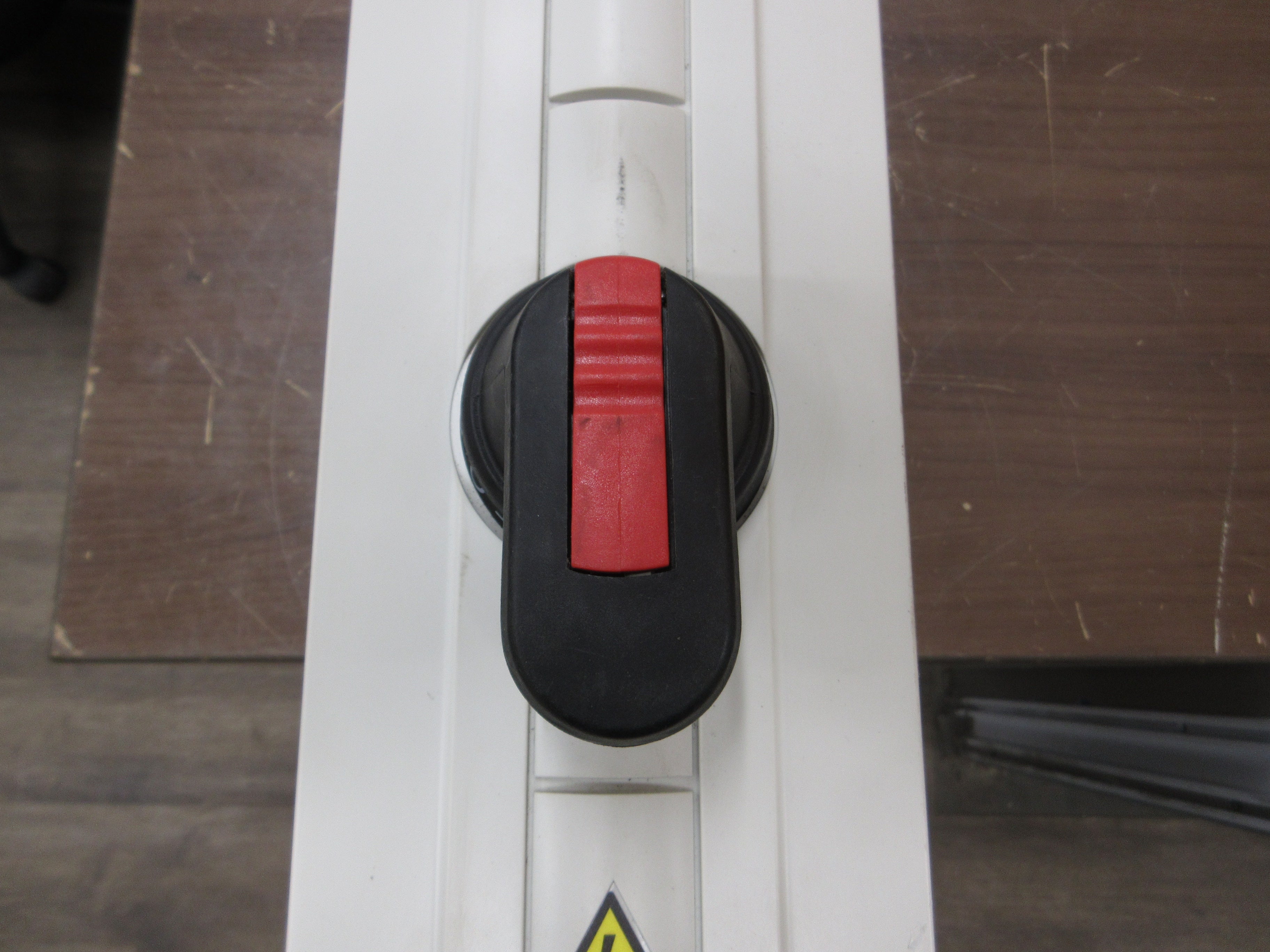 ABB ACH550 AC Drive w/ Bypass ACH550-VCR-024A-2+F267 7.5HP 3Ph w/ Keypad