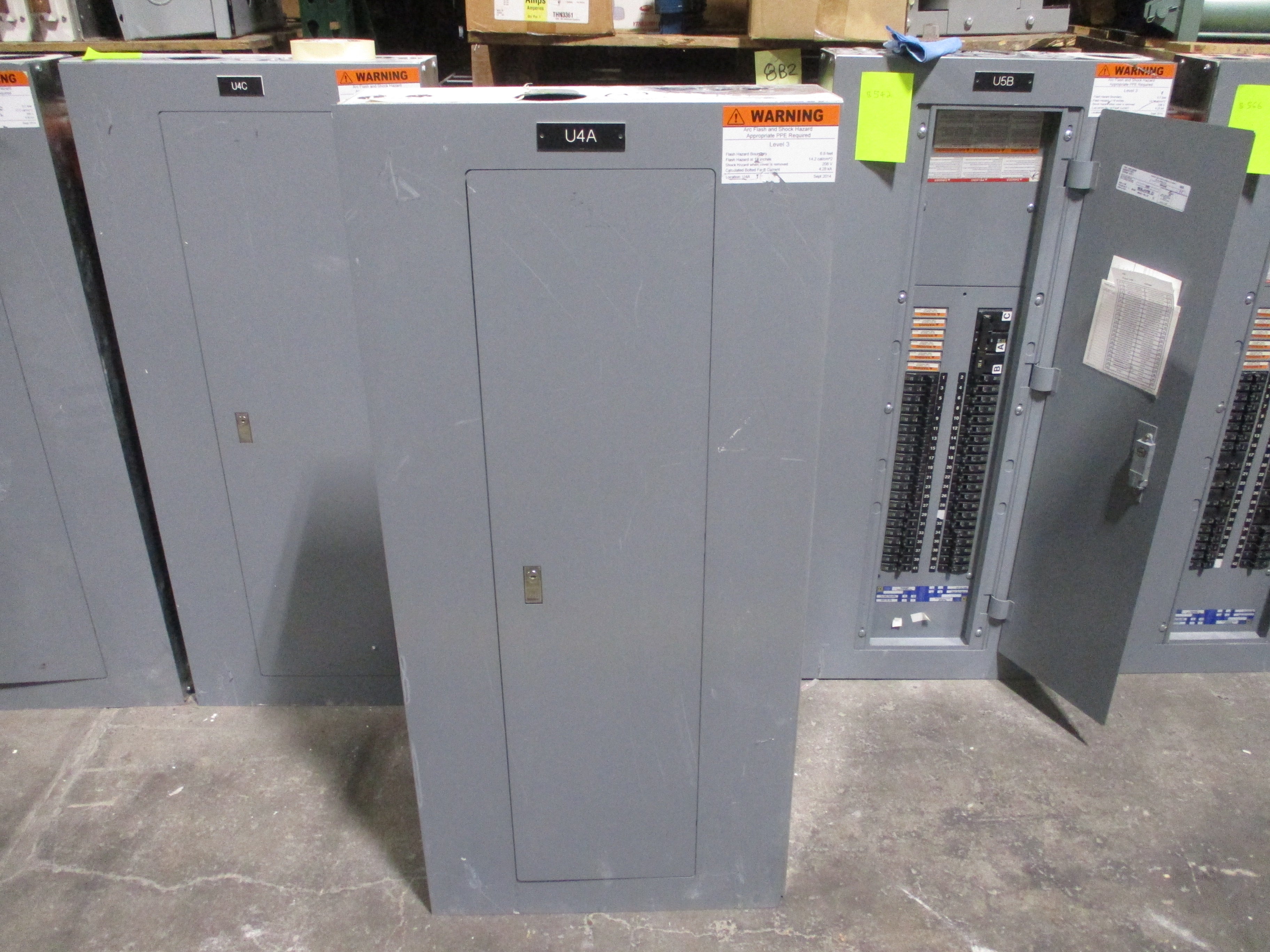 ABB ACH550 AC Drive w/ Bypass ACH550-VCR-046A-F267 15HP 3Ph w/ Keypad Used