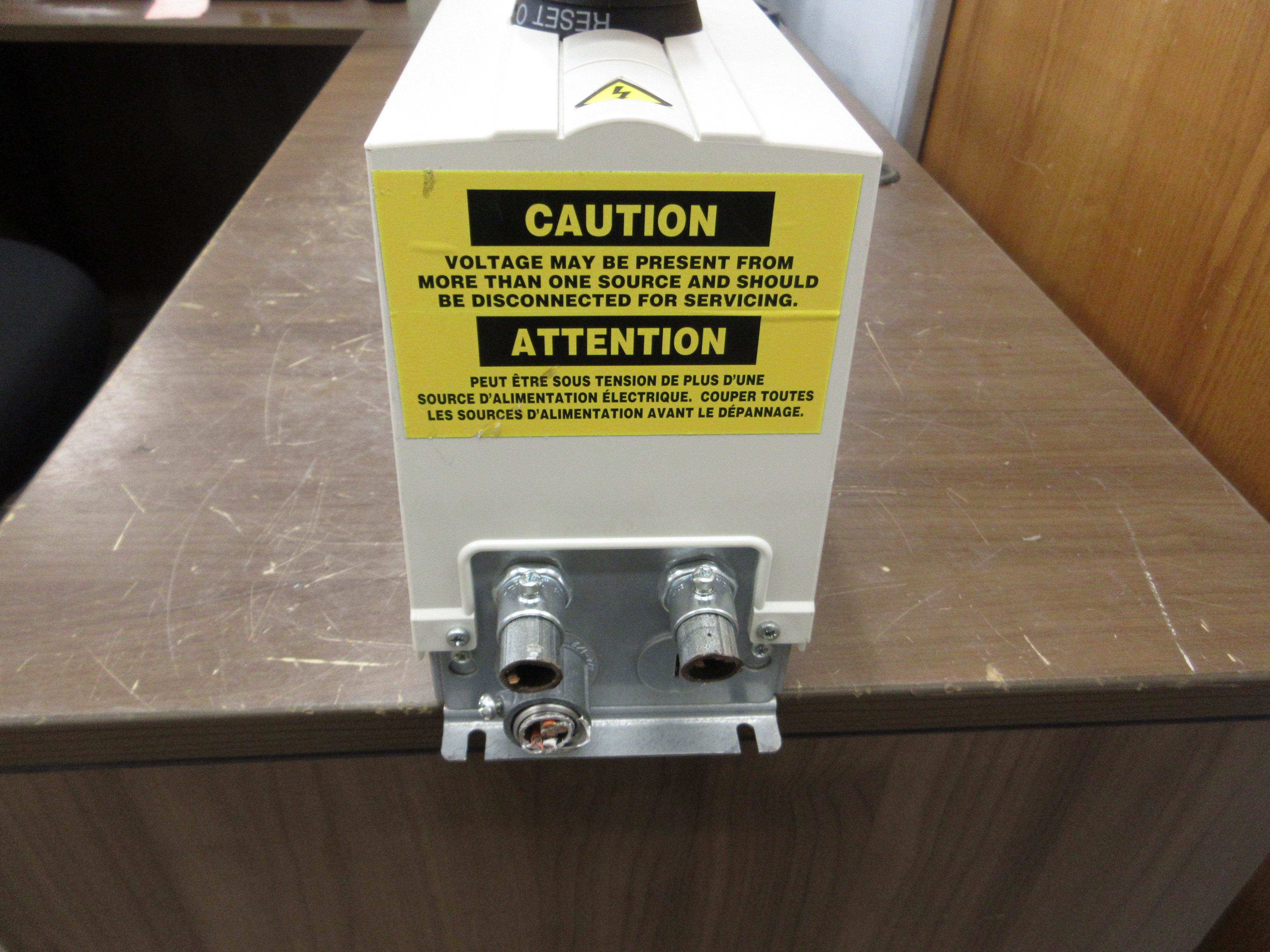 ABB ACH550 AC Drive w/ Bypass ACH550-VCR-017A-2+F267 5HP 3Ph w/ Keypad Used