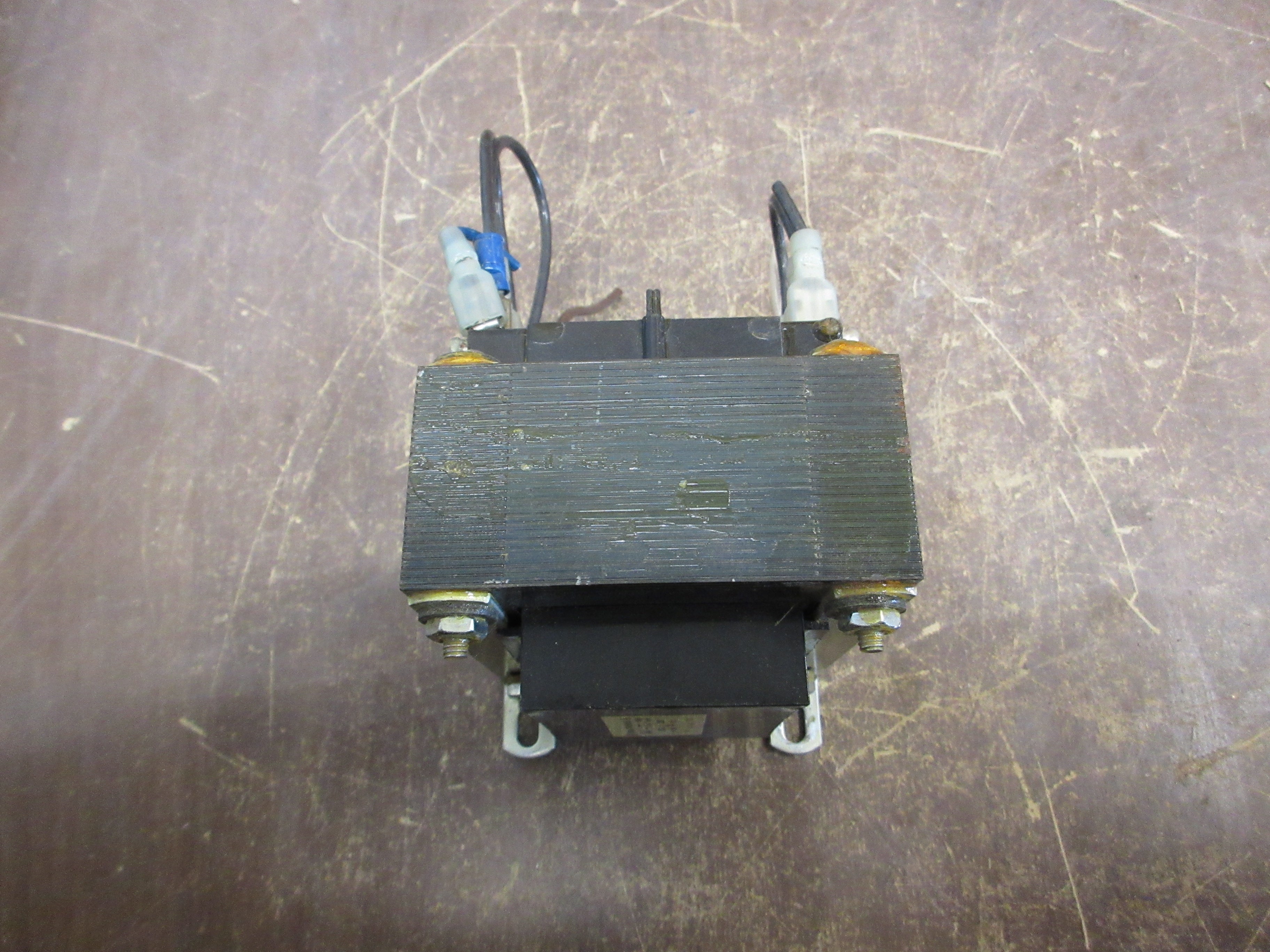 Signal Transformer A41-175-230 175VA Pri: 115/230V Sec: 115/230V 50/60Hz Used