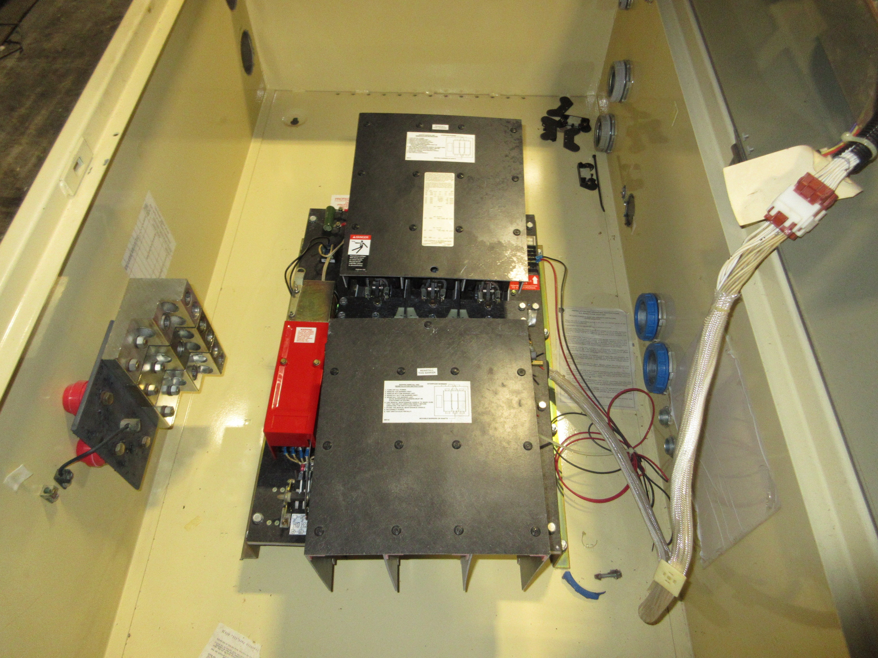 Kohler Automatic Transfer Switch K-166341-600 480V 600A 3P 4W 60Hz 3P Used