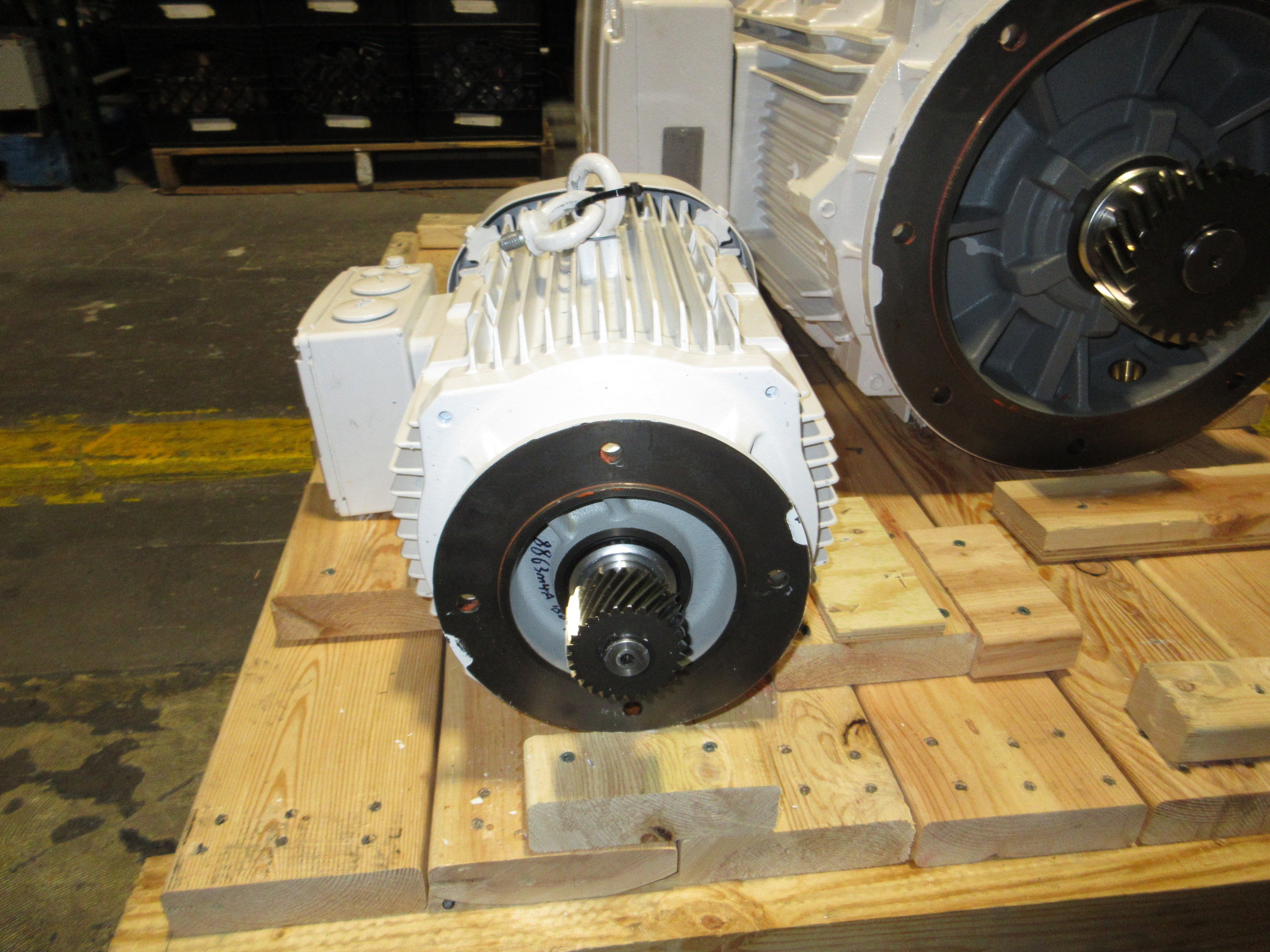 Sew-Eurodrive Motor KA77B DRP 160S4/TF/RT 10HP 1800RPM 266/460YV 22/12.60A Used