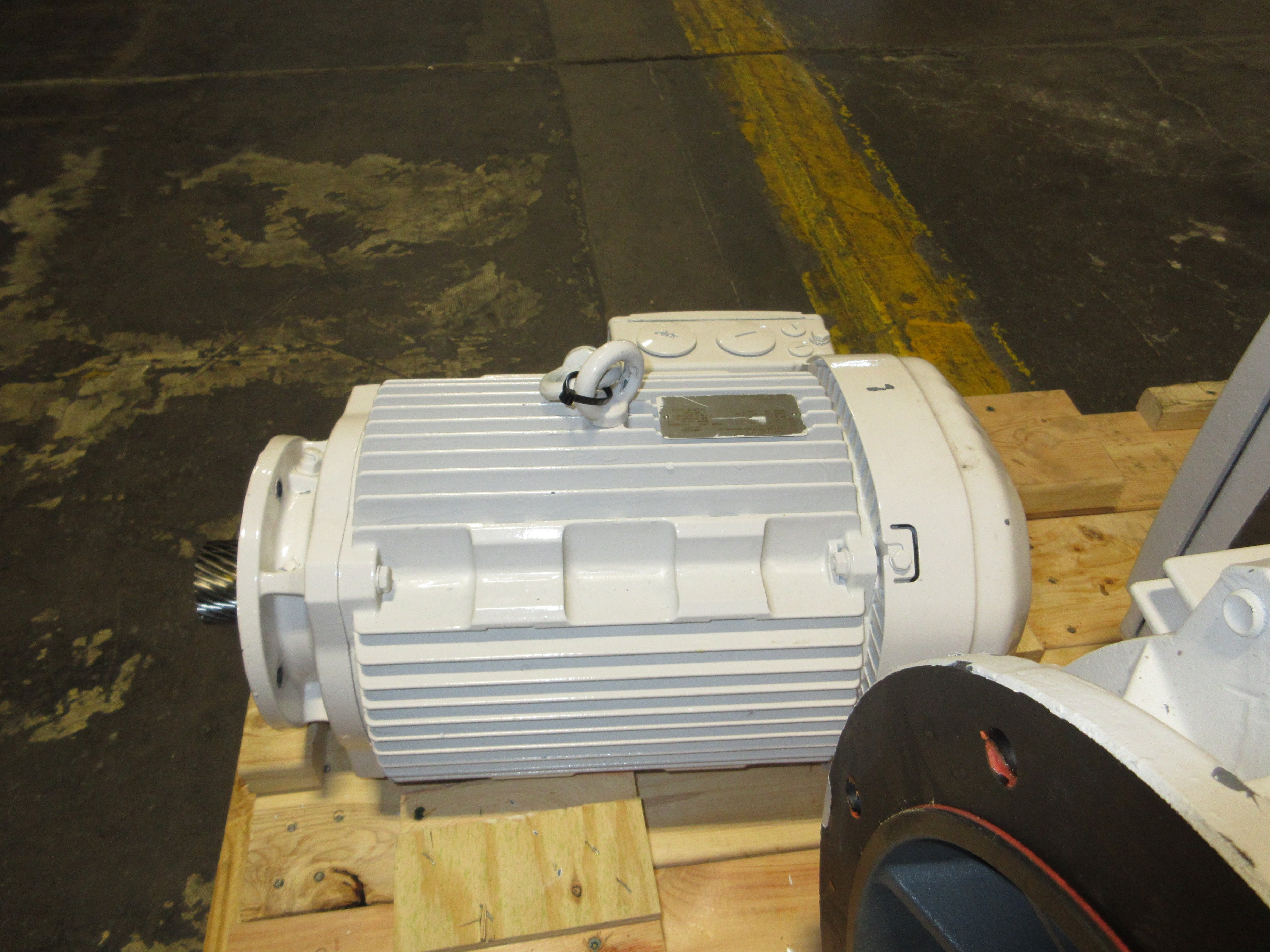 Sew-Eurodrive Motor KA77B DRP 160S4/TF/RT 10HP 1800RPM 266/460YV 22/12.60A Used