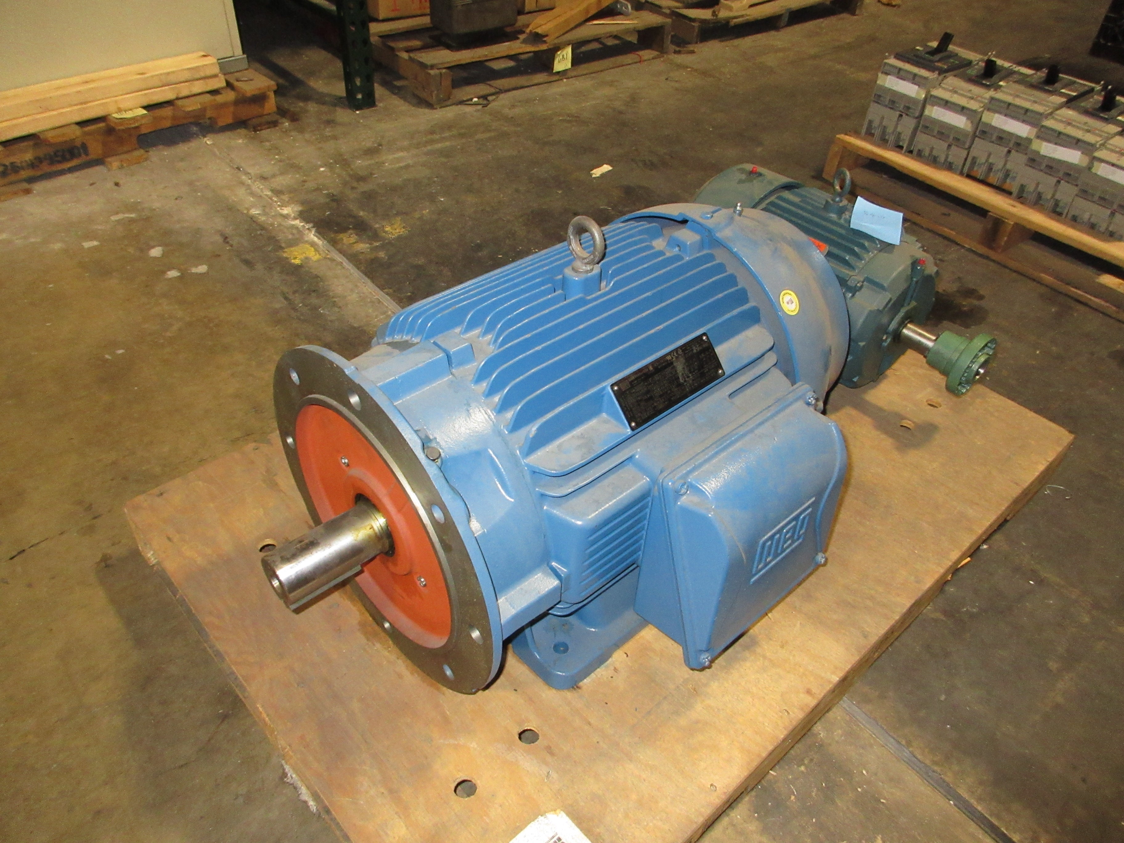 WEG Motor R03018ET3Y200L-W22 40HP 1800RPM 460V 49.4A 3Ph 60Hz New Surplus