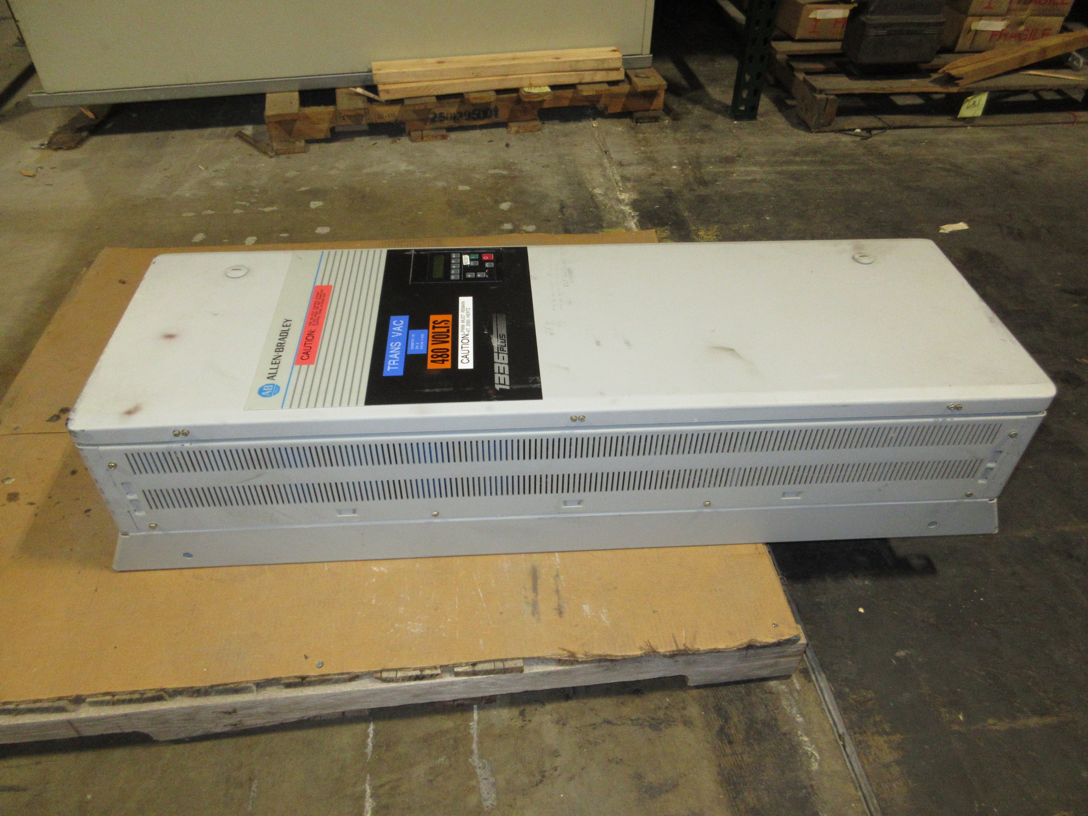 Allen-Bradley 1336 Plus AC Drive 1336S-B100-AA-EN-GM1-HA2-L6 100HP 3Ph w/ Keypad