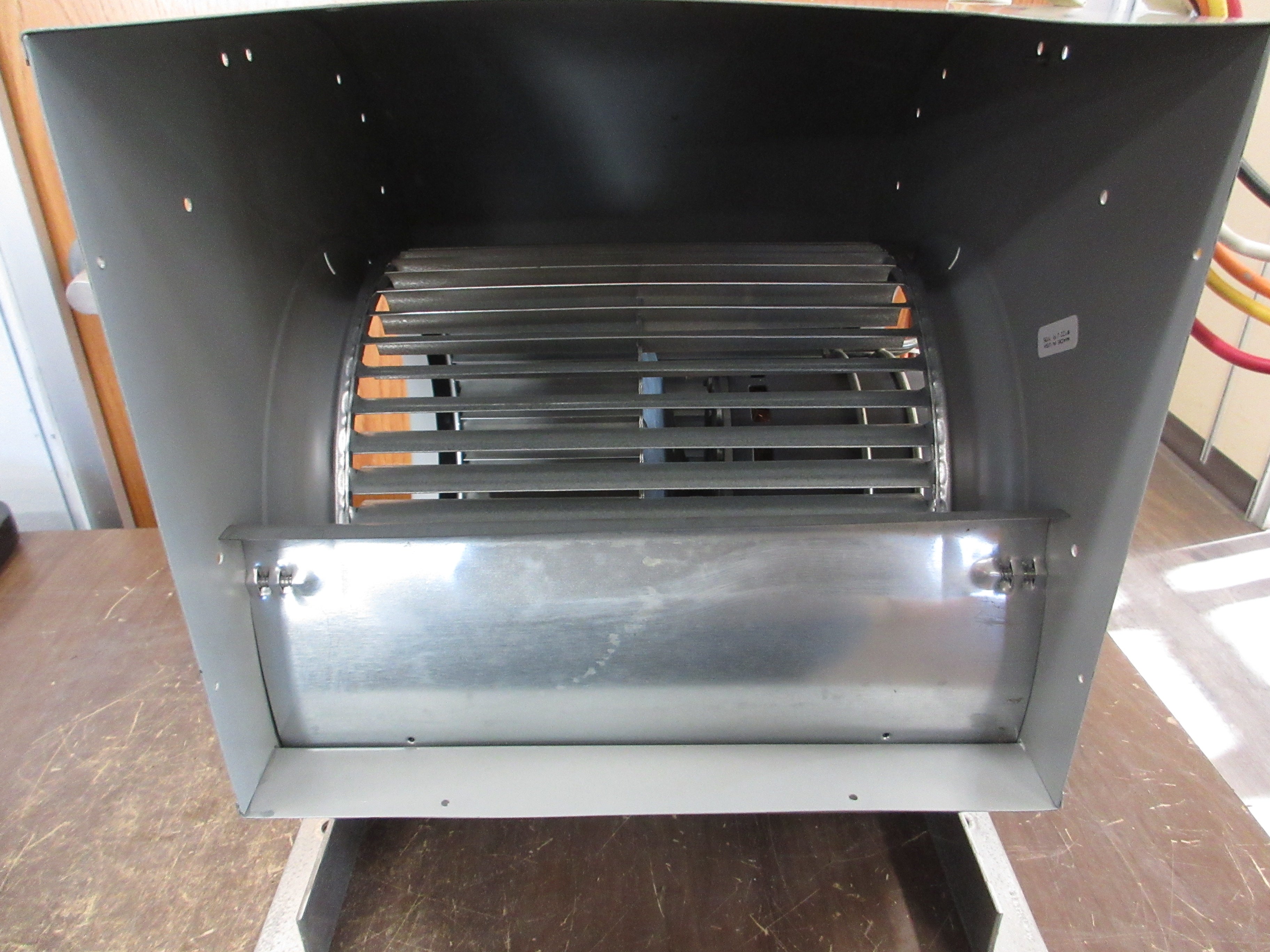 Dayton Blower 5C094C 3/4HP 115V 60Hz 11.2A RPM: 1075/4 Spd Used