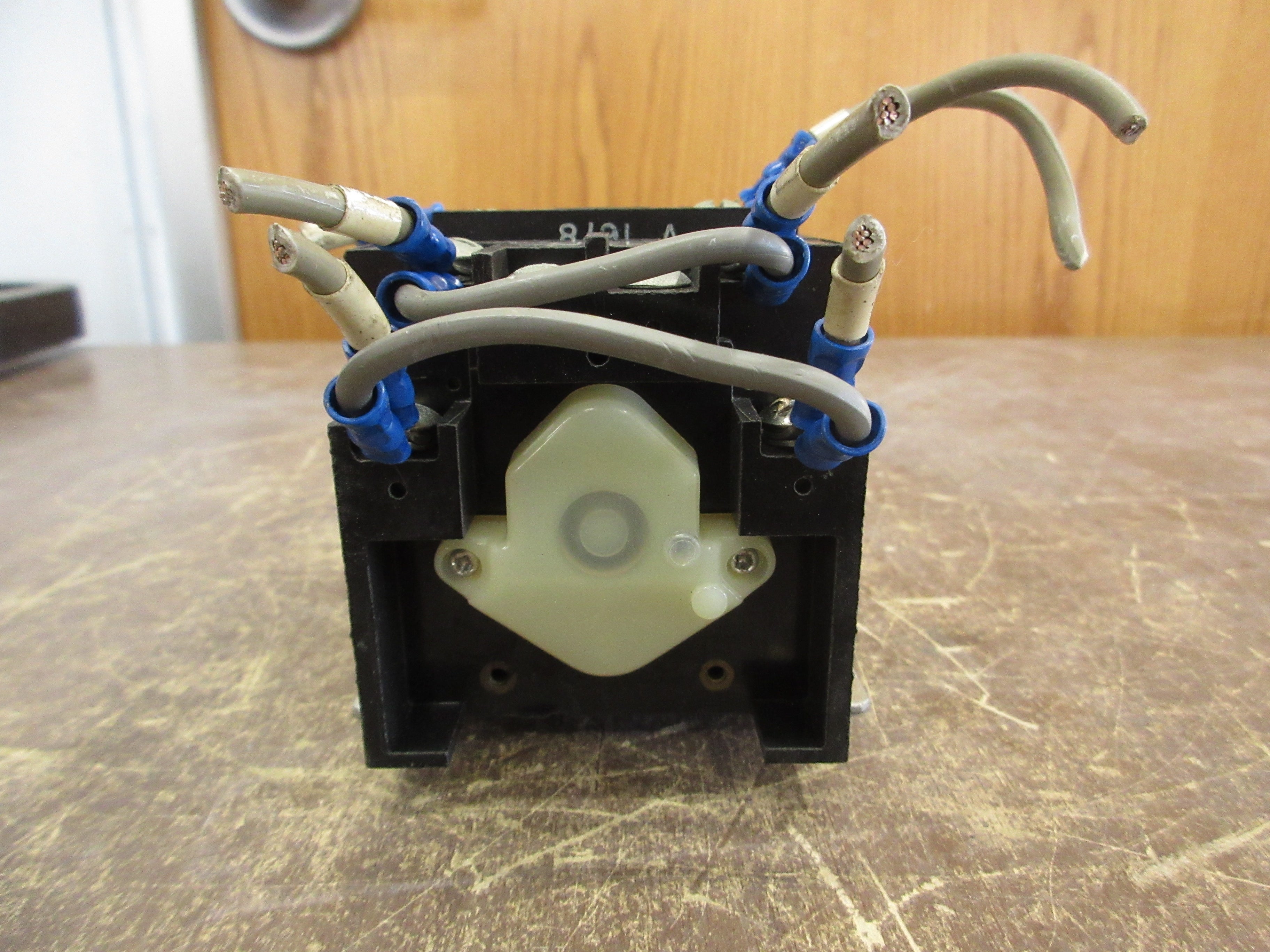 Agastat Timer 7012VB OLTDR 32VDC Coil Time: 0.5-5 Sec. Used