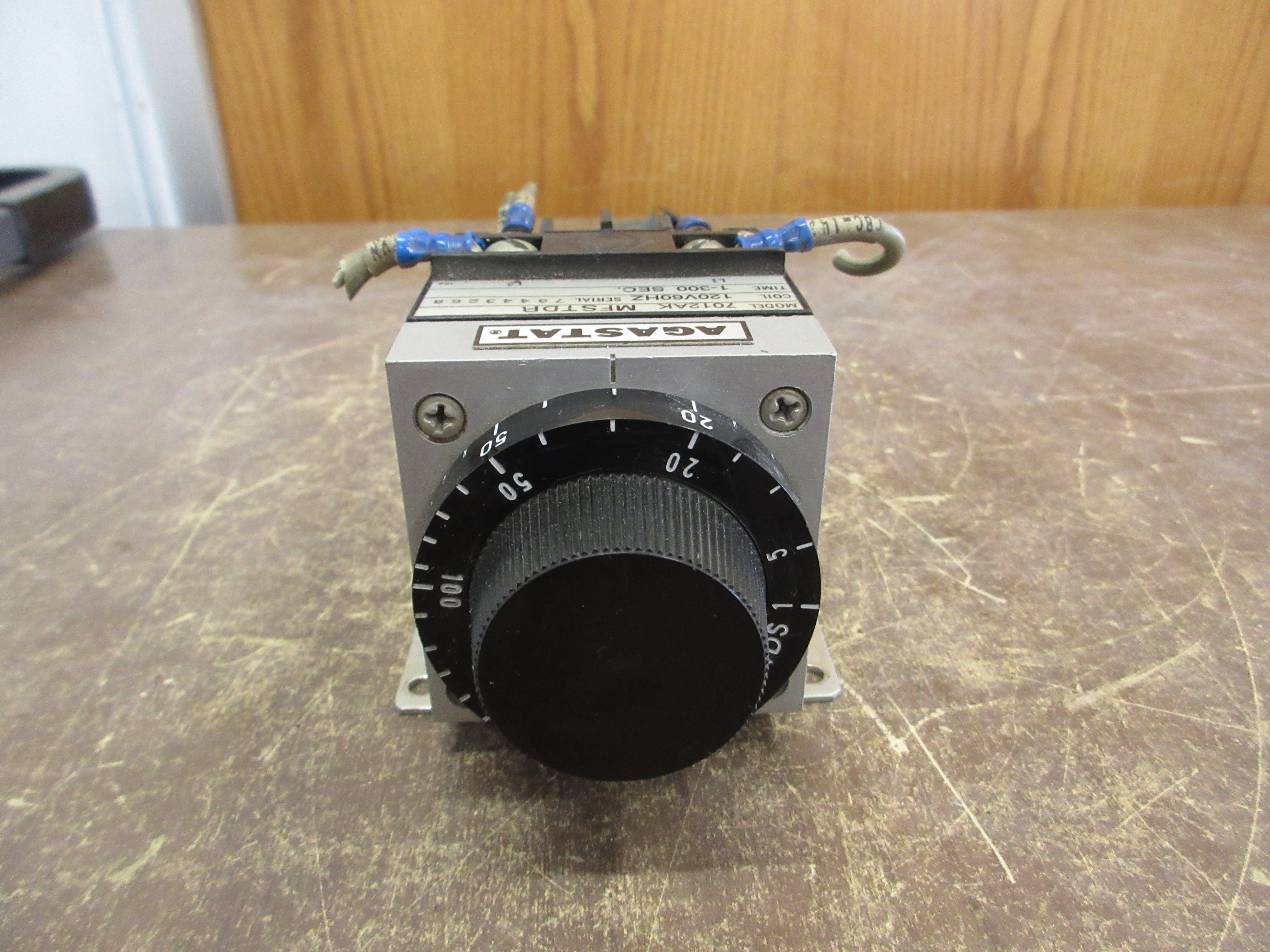 Agastat Timer 7012AK MFSTDR 120V Coil Time: 1-300 Sec. Used
