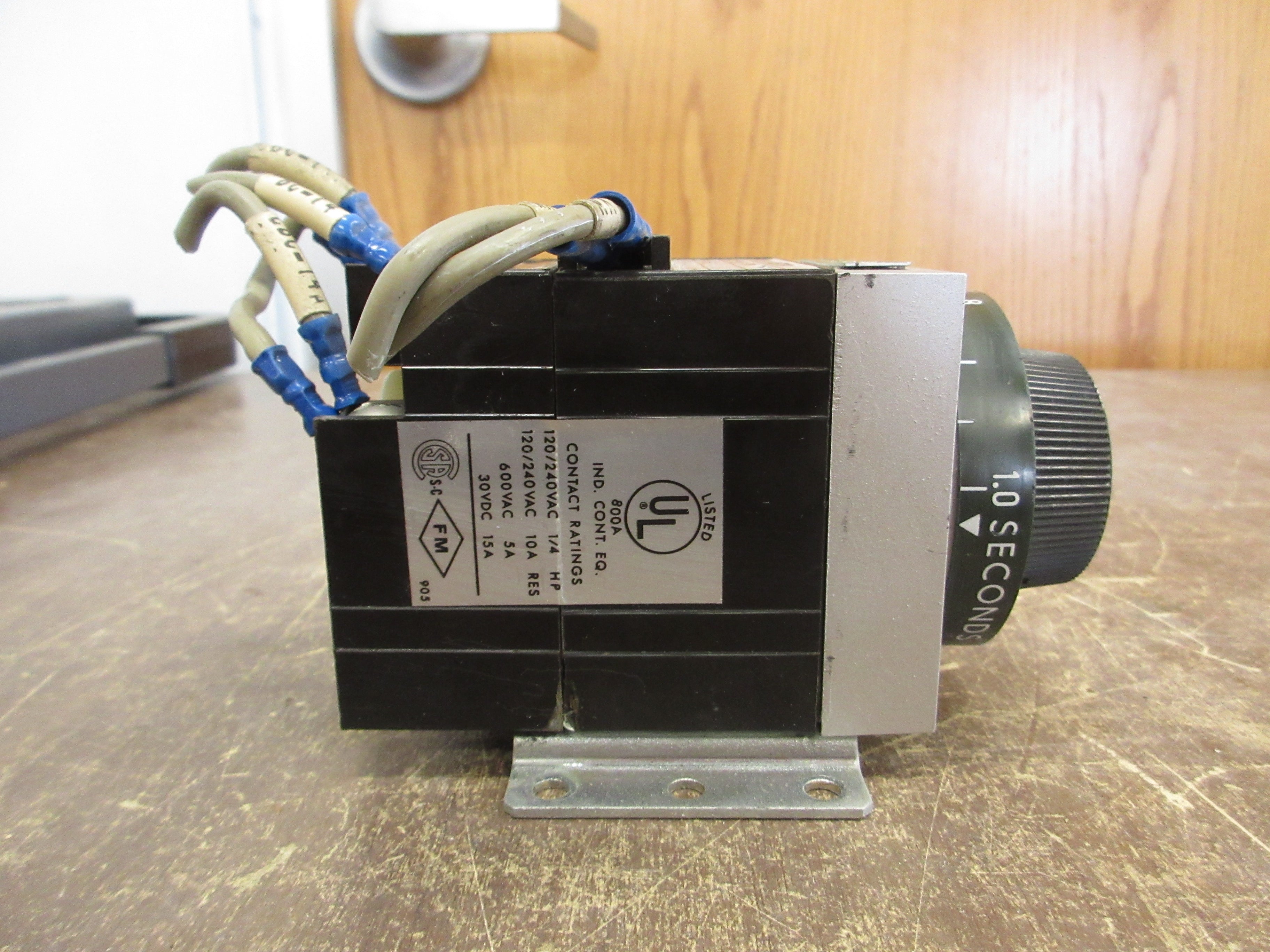 Agastat Timer 7012AA MSTDR 120V Coil Time: 0.1-1 Sec Used