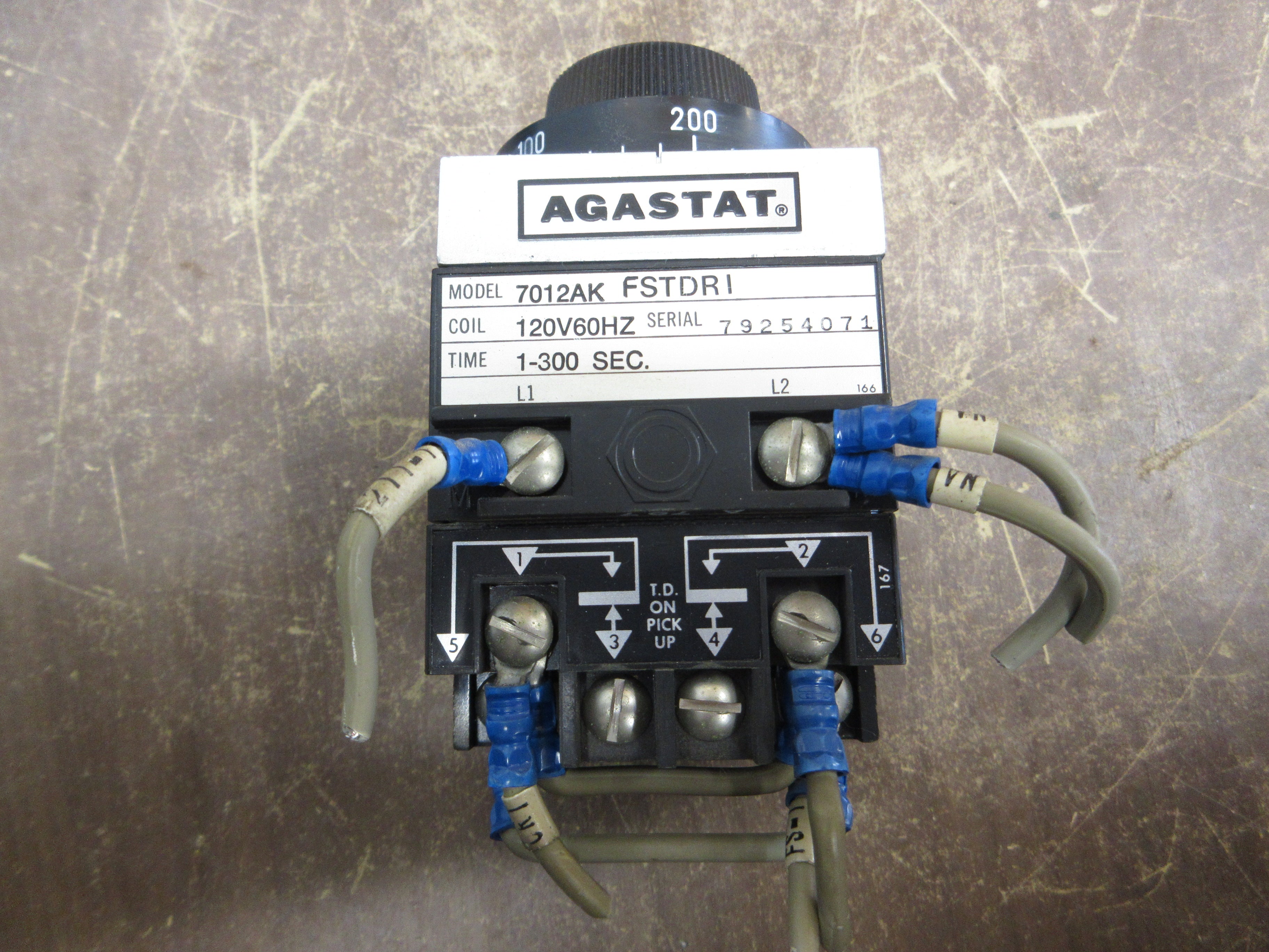 Agastat Timer 7012AK FSTDRI 120V Coil Time: 1-300 Sec. Used