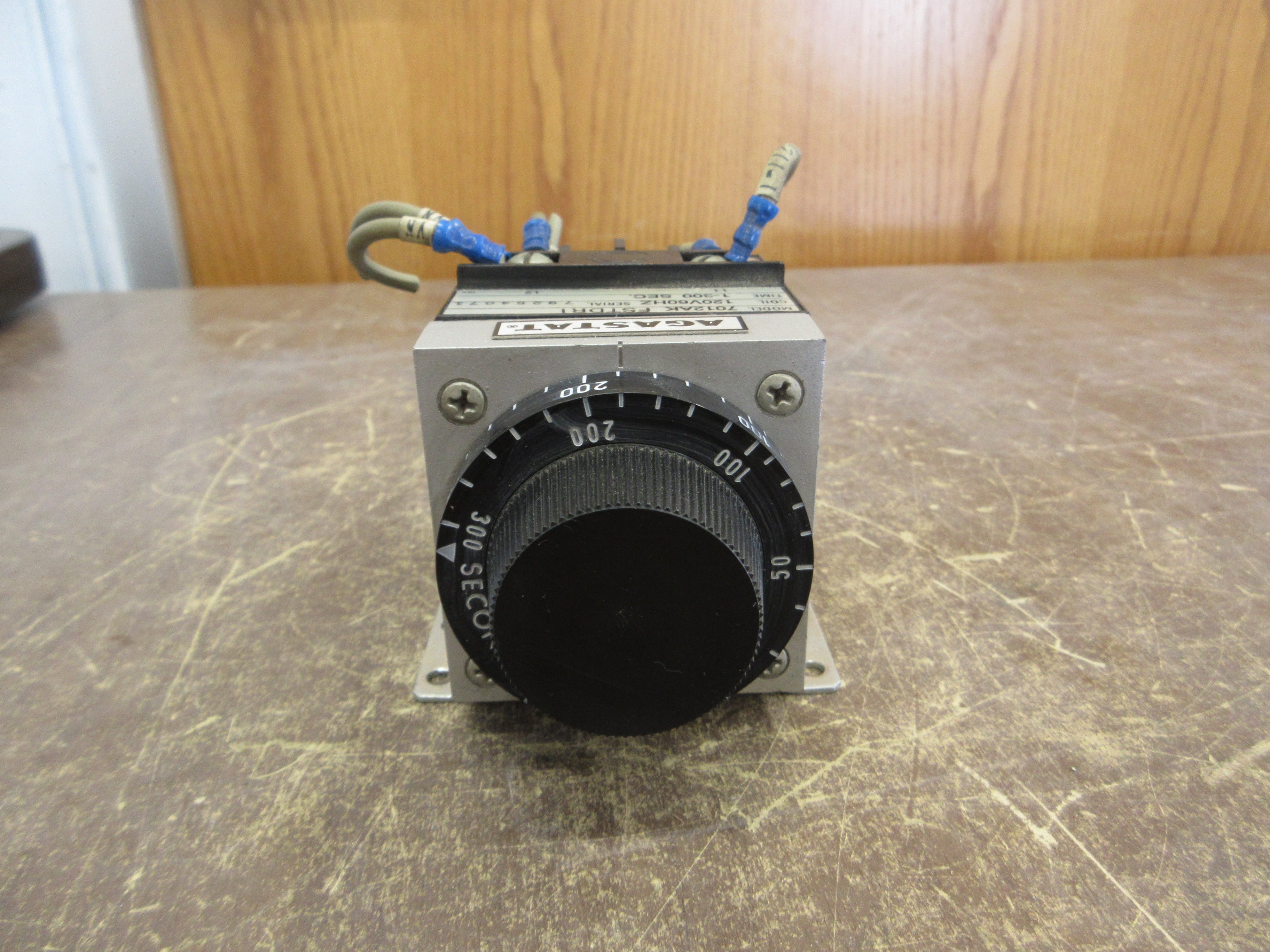 Agastat Timer 7012AK FSTDRI 120V Coil Time: 1-300 Sec. Used