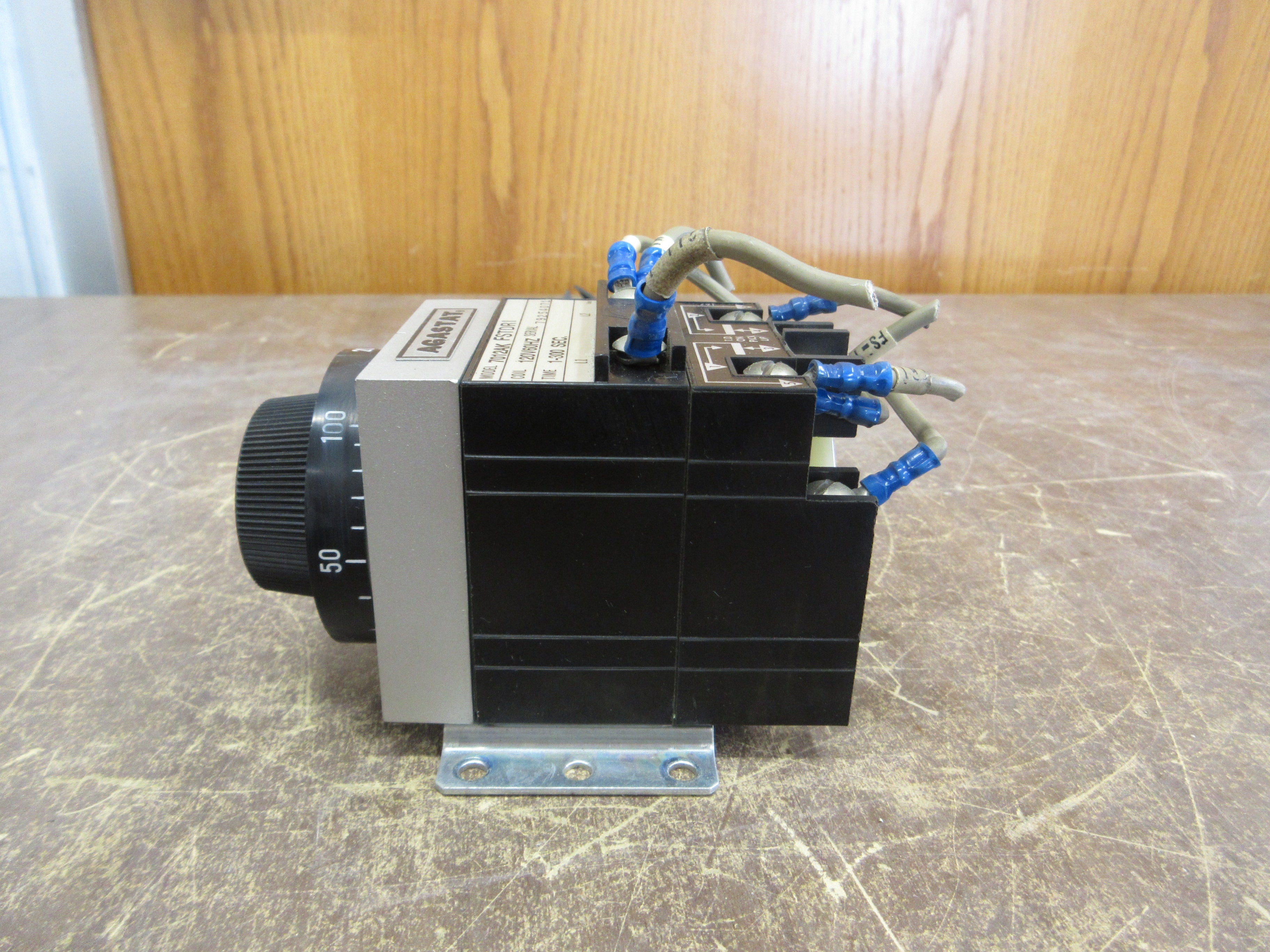 Agastat Timer 7012AK FSTDRI 120V Coil Time: 1-300 Sec. Used