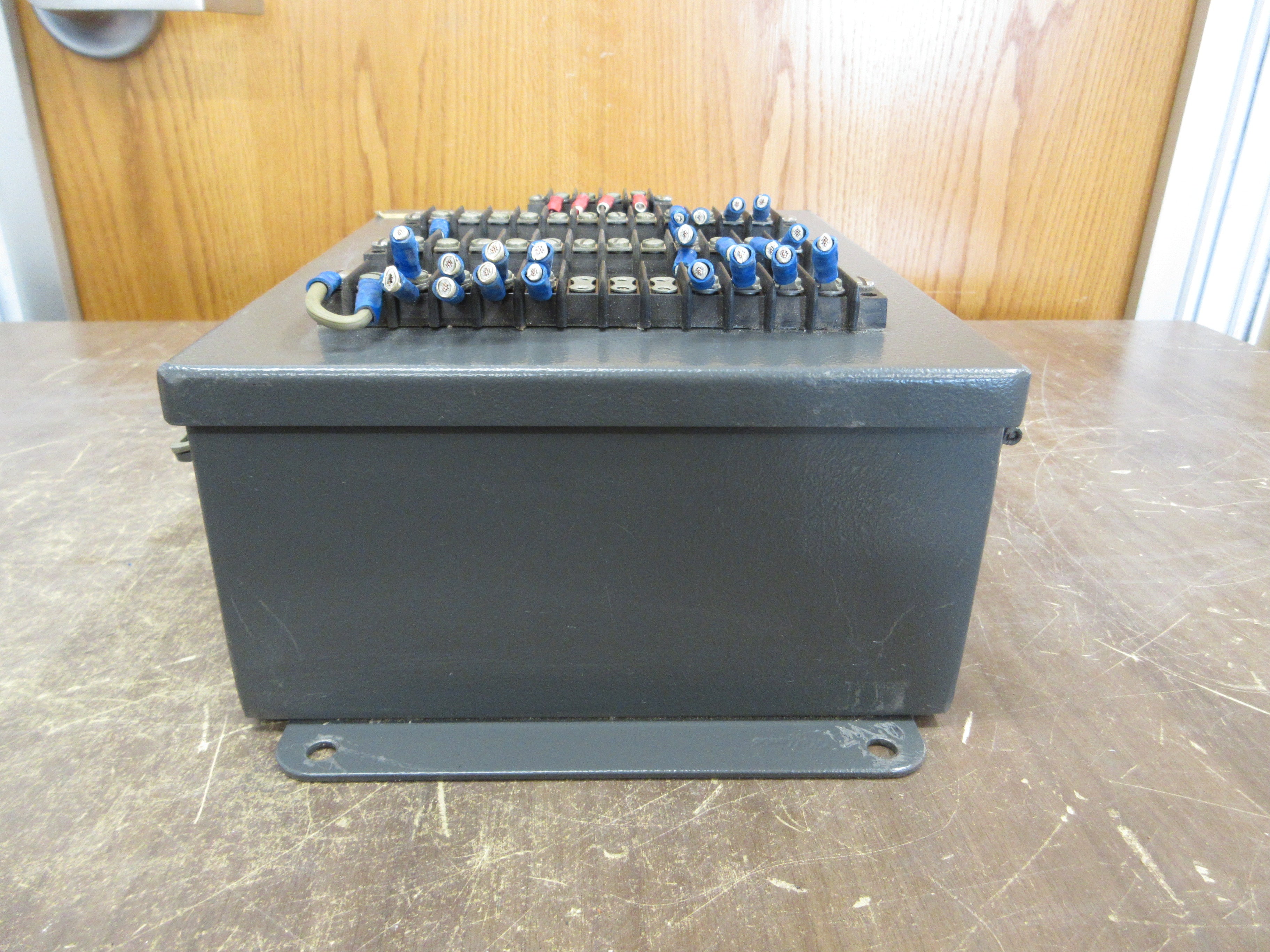 Russelectric Load Computer 9001 120V 50/60Hz Used