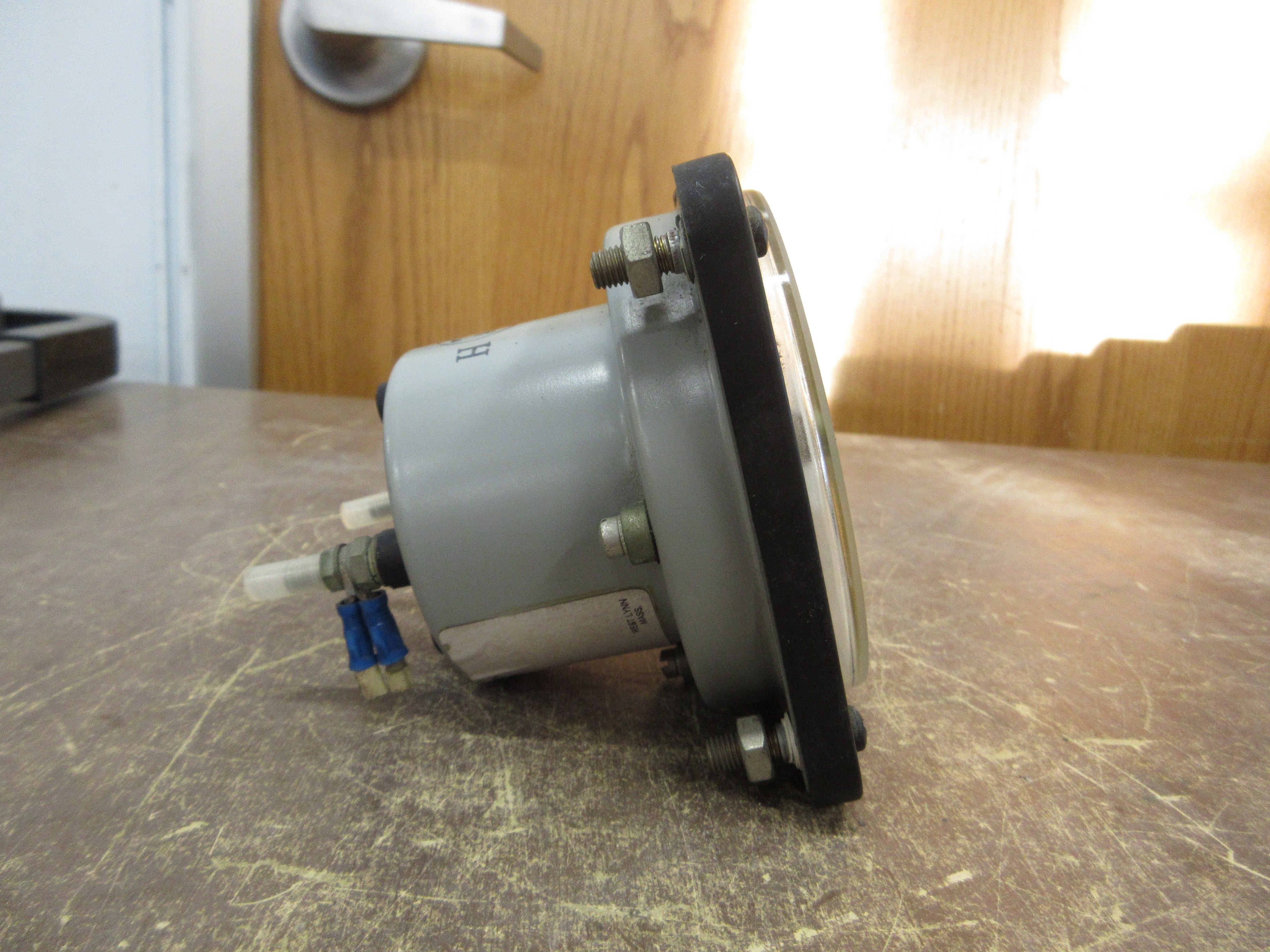 GE AC Ammeter 50-103131LSSN2 Range: 0-800A Used