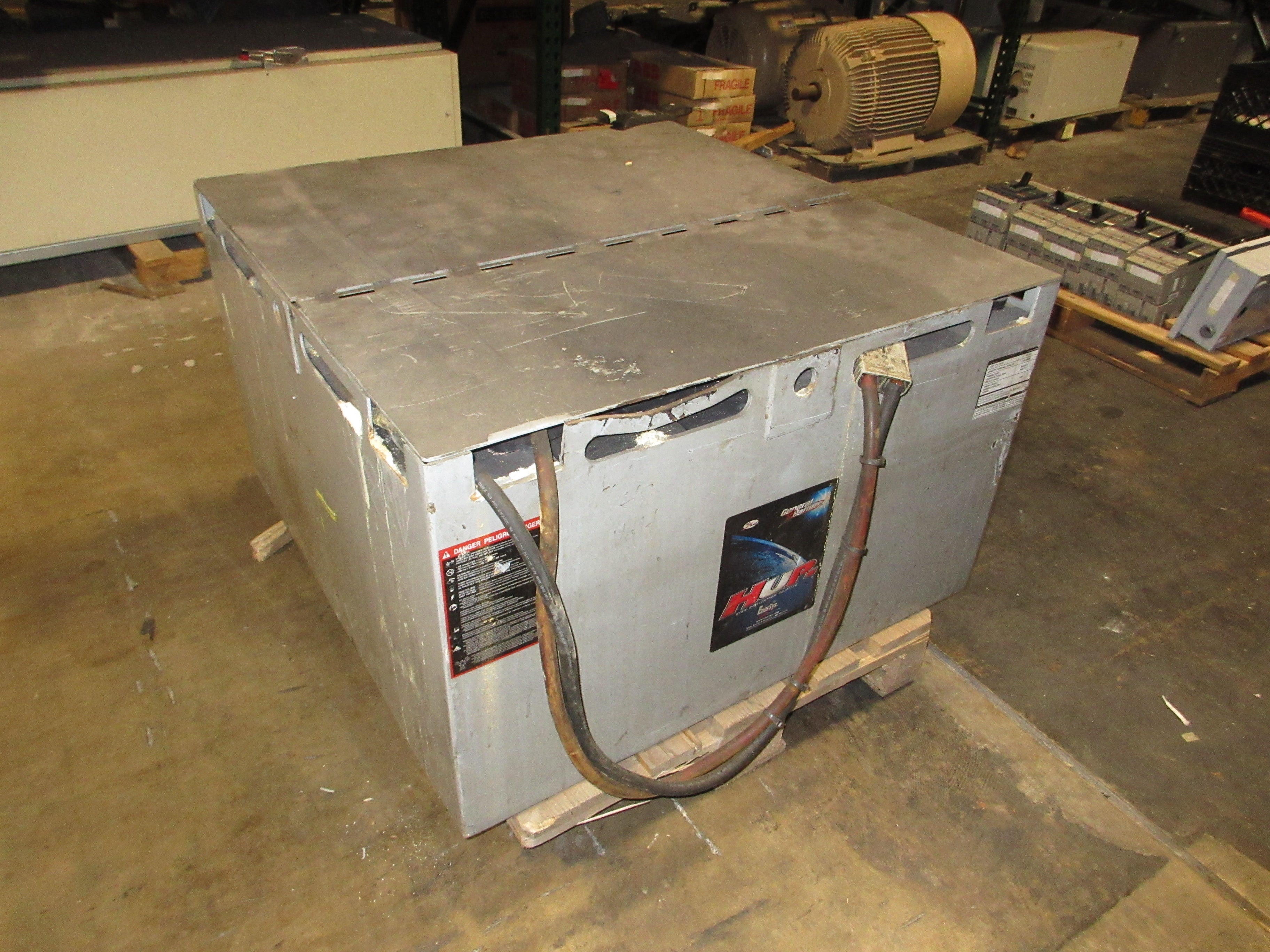 Enersys HUP Battery 85P-25 Capacity: 1020Ah Finishing Rate: 40.0-51.0A 48V Used