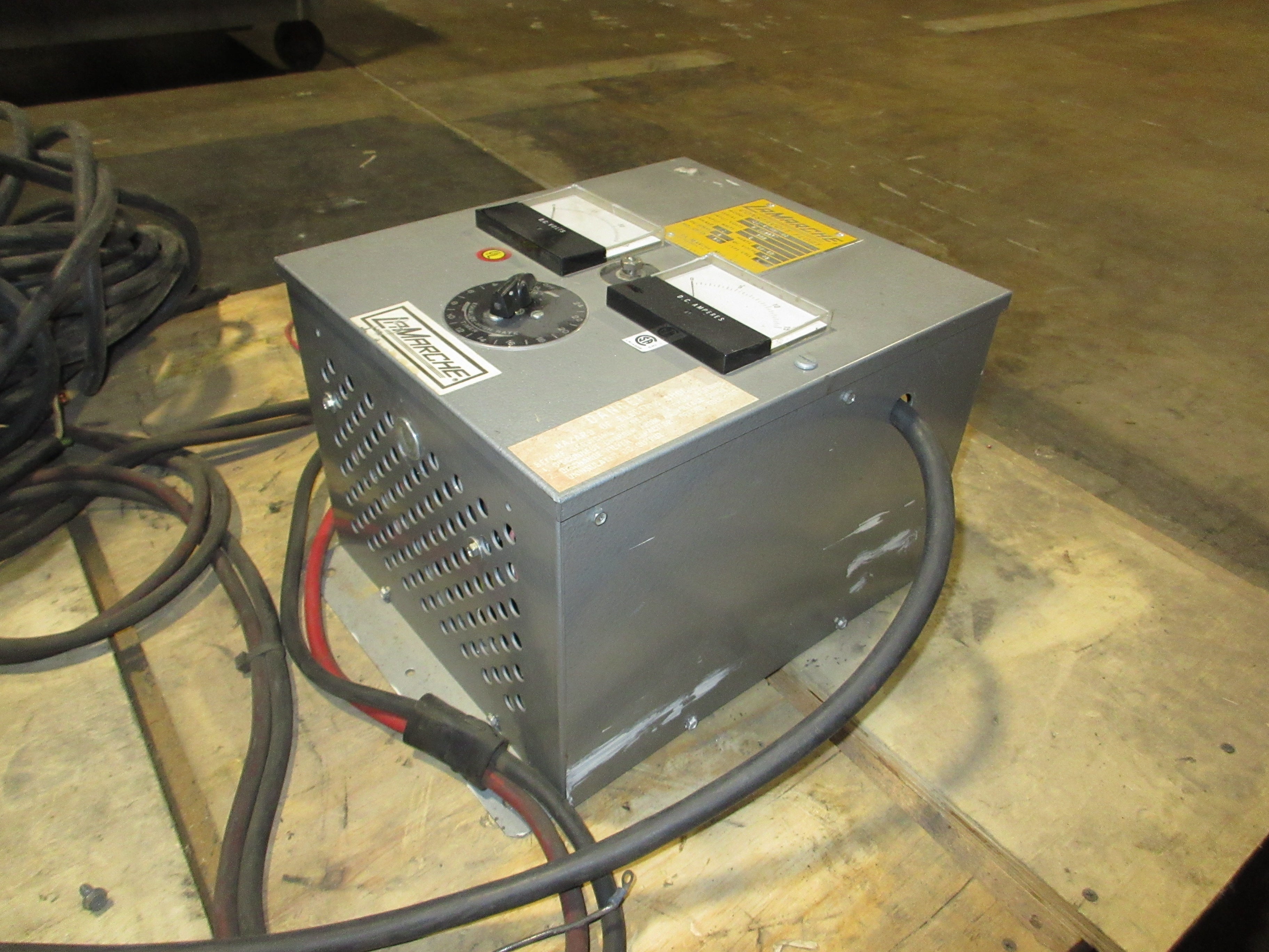 La Marche Constavolt Float Battery Charger A11-6-48V-D1 Output: 48VDC 6A Used