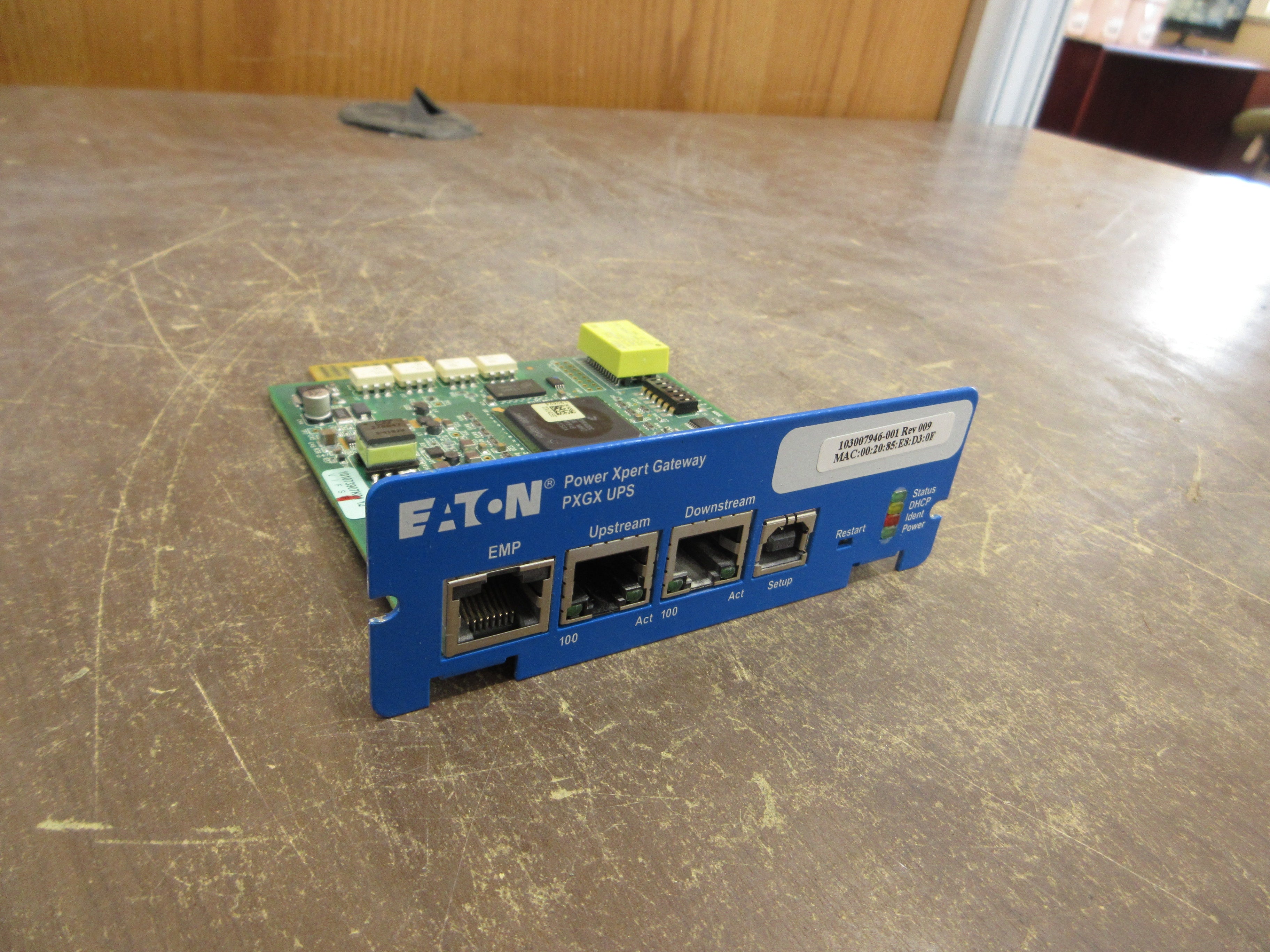 Eaton Power Xpert Gateway 103007946-001 Rev. 009 Used