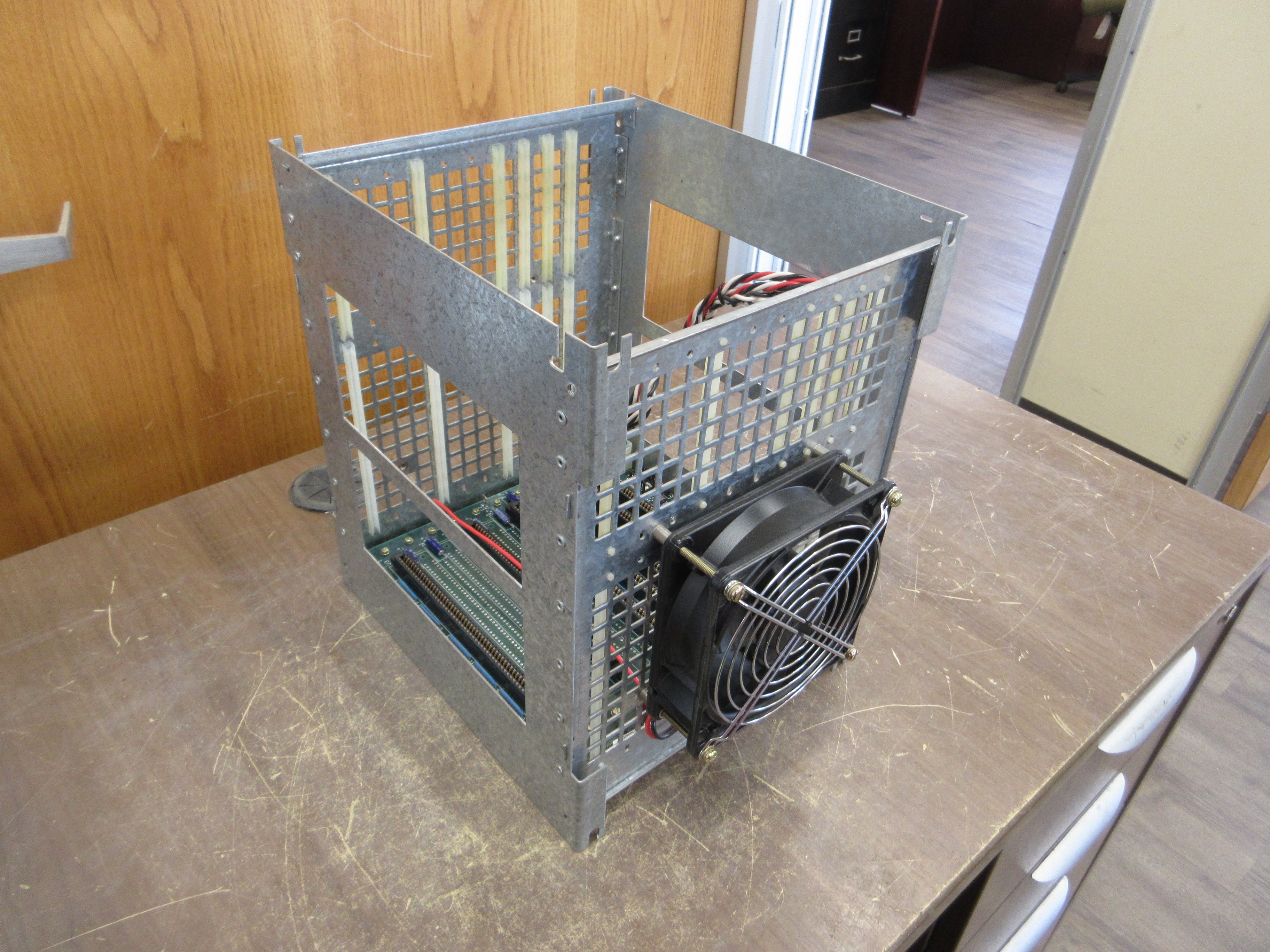 Exide Electronics PLC Rack 118 302 583 Rev. A-2 Used