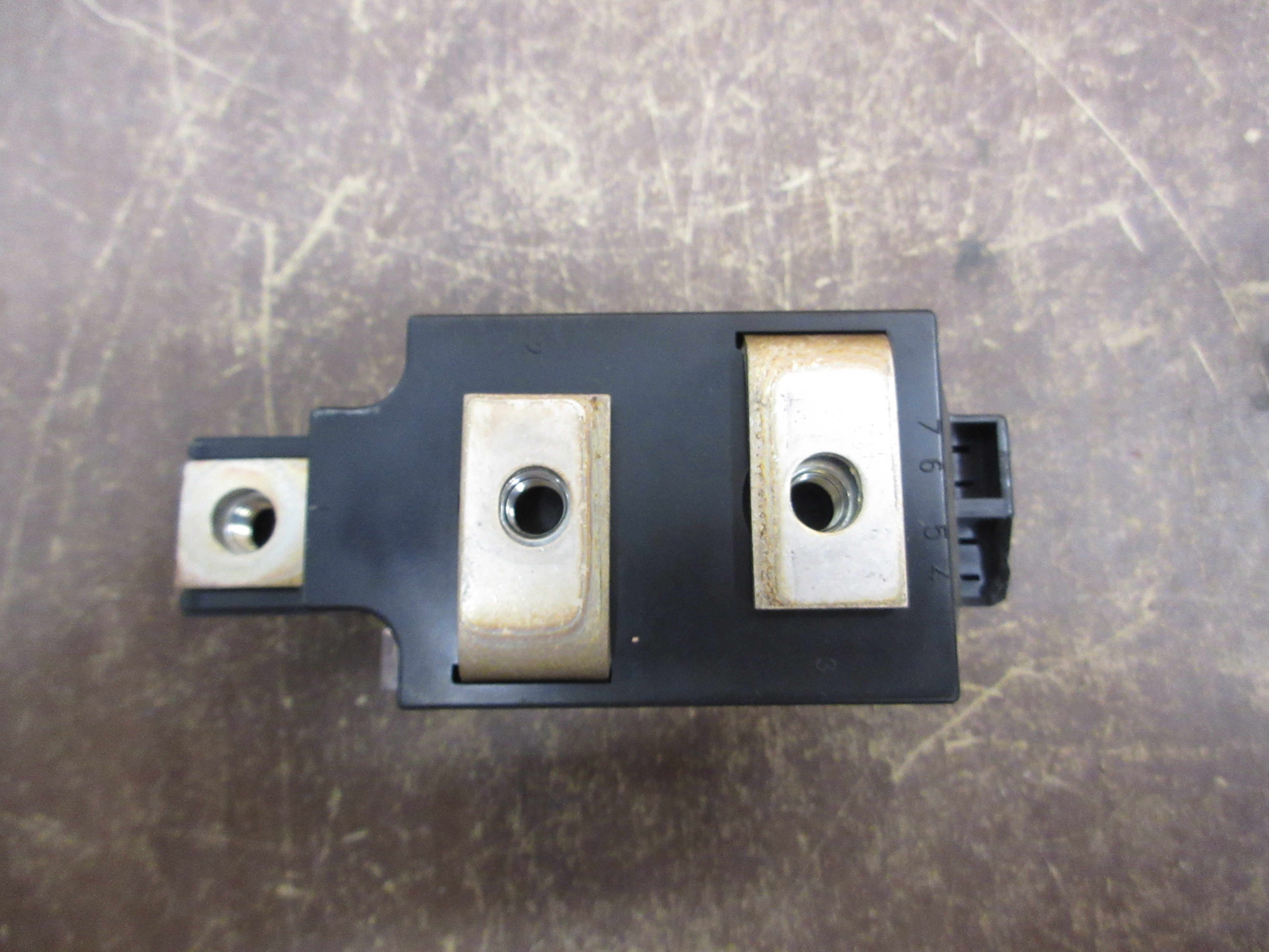 Infineon Powerblock DD260N16K *Chipped Corner* Used