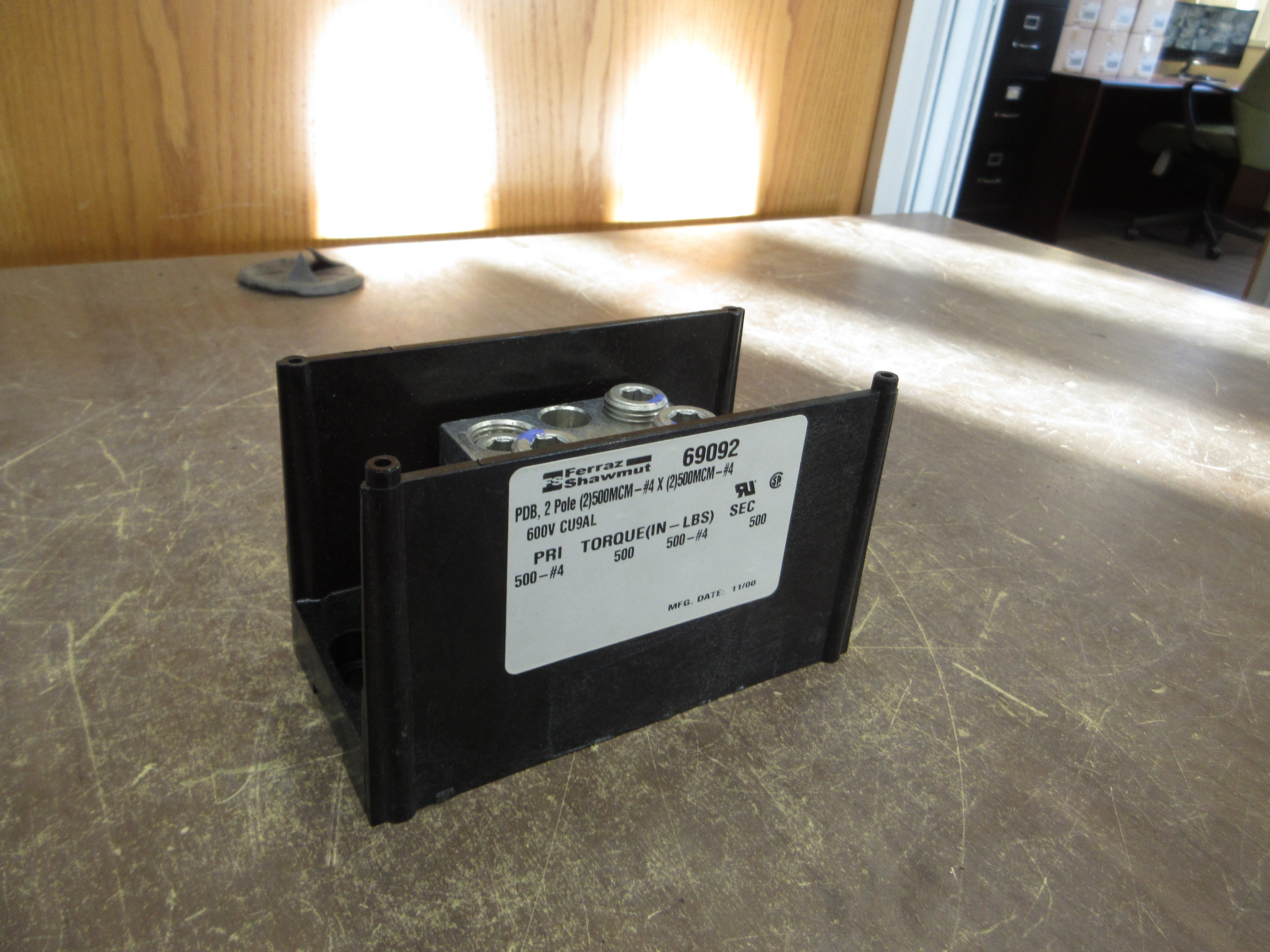 Ferraz Shawmut Power Distribution Block 69092 1P 600V Line: 500-#4 Load: 500-#4