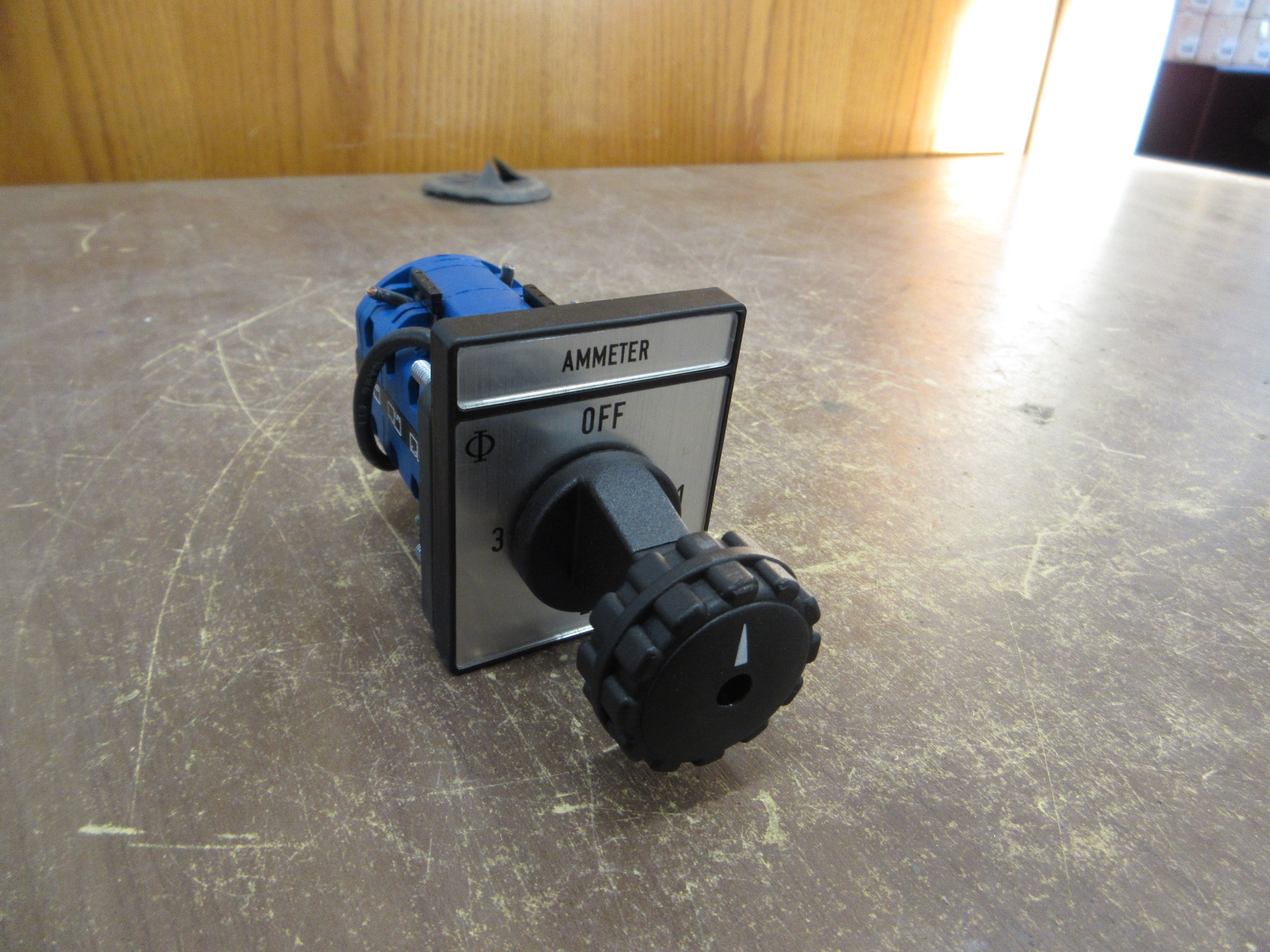 Kraus & Naimer CA11 Ammeter Rotary Switch A048 20A 600V Used