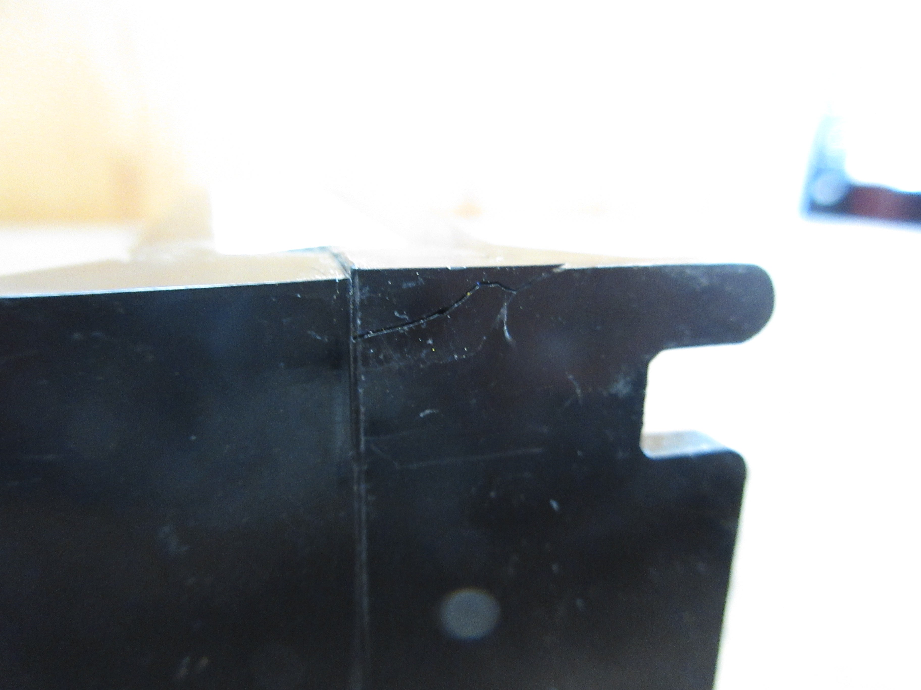 Instrument Transformers Current Transformer 2SFT201 Ratio: 200:5A Used