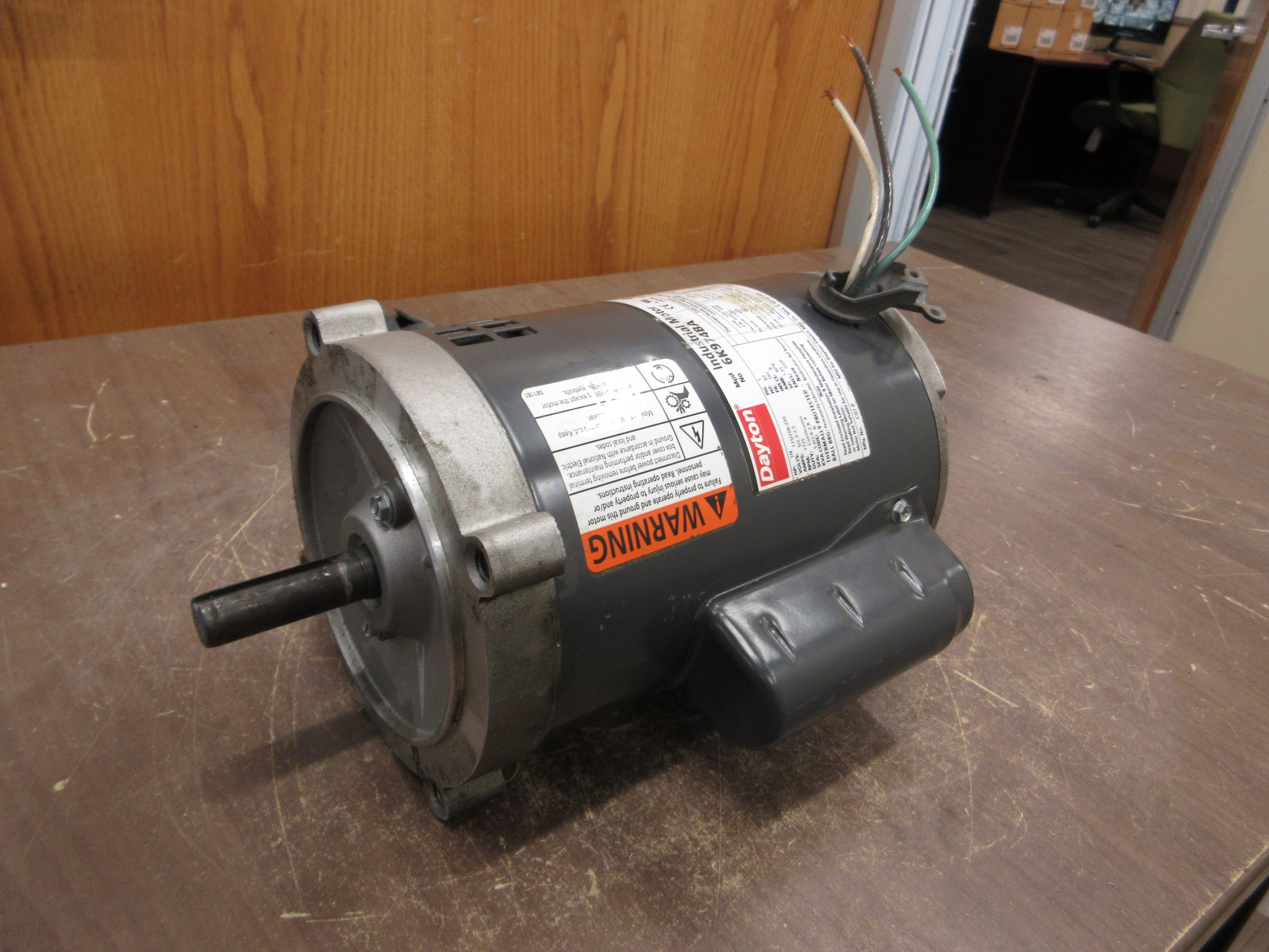 Dayton Motor 6K974BA 1/4HP 1800RPM 115/208-230V 5/2.3-2.5A 1Ph 60Hz Used