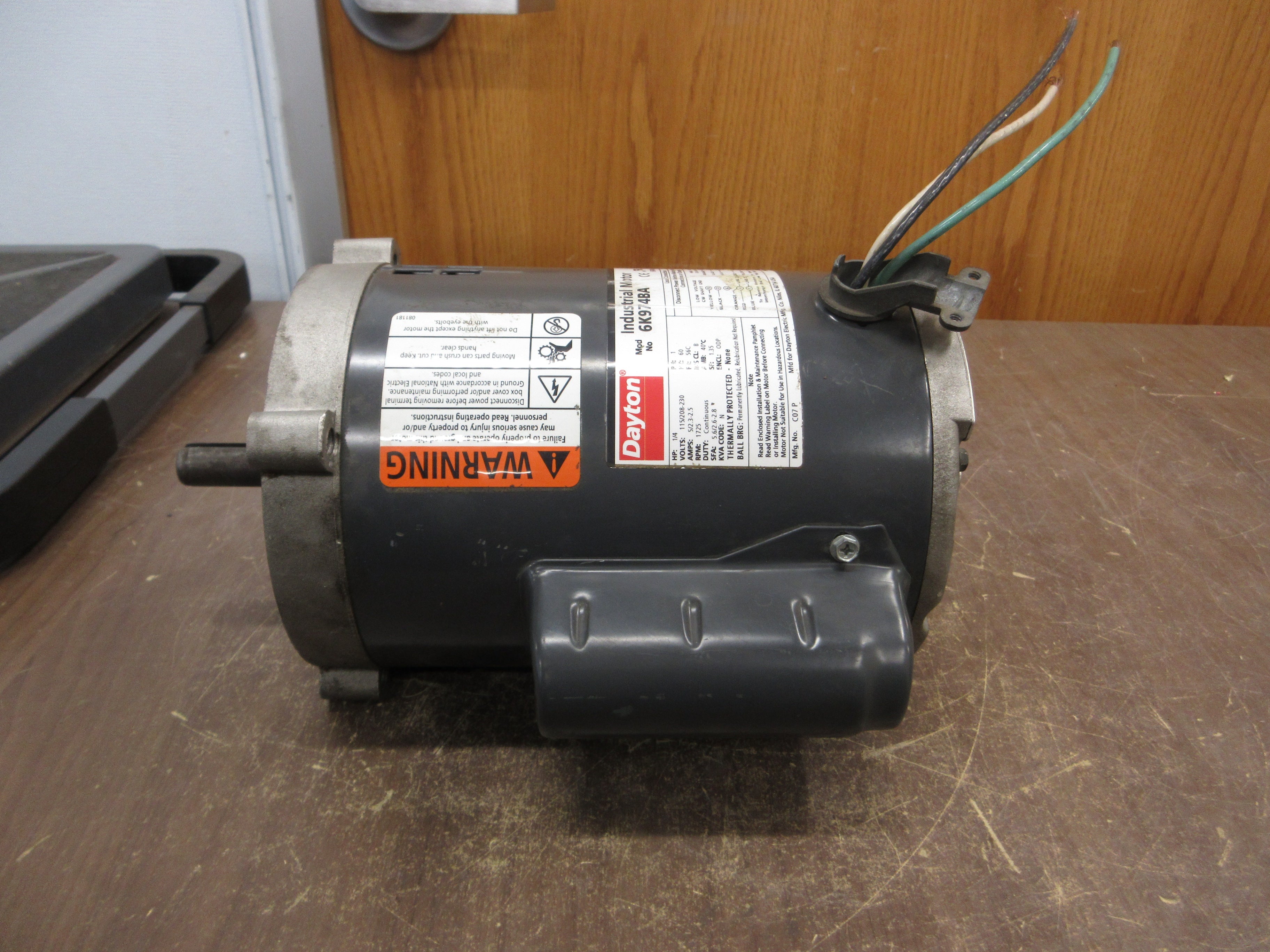 Dayton Motor 6K974BA 1/4HP 1800RPM 115/208-230V 5/2.3-2.5A 1Ph 60Hz Used